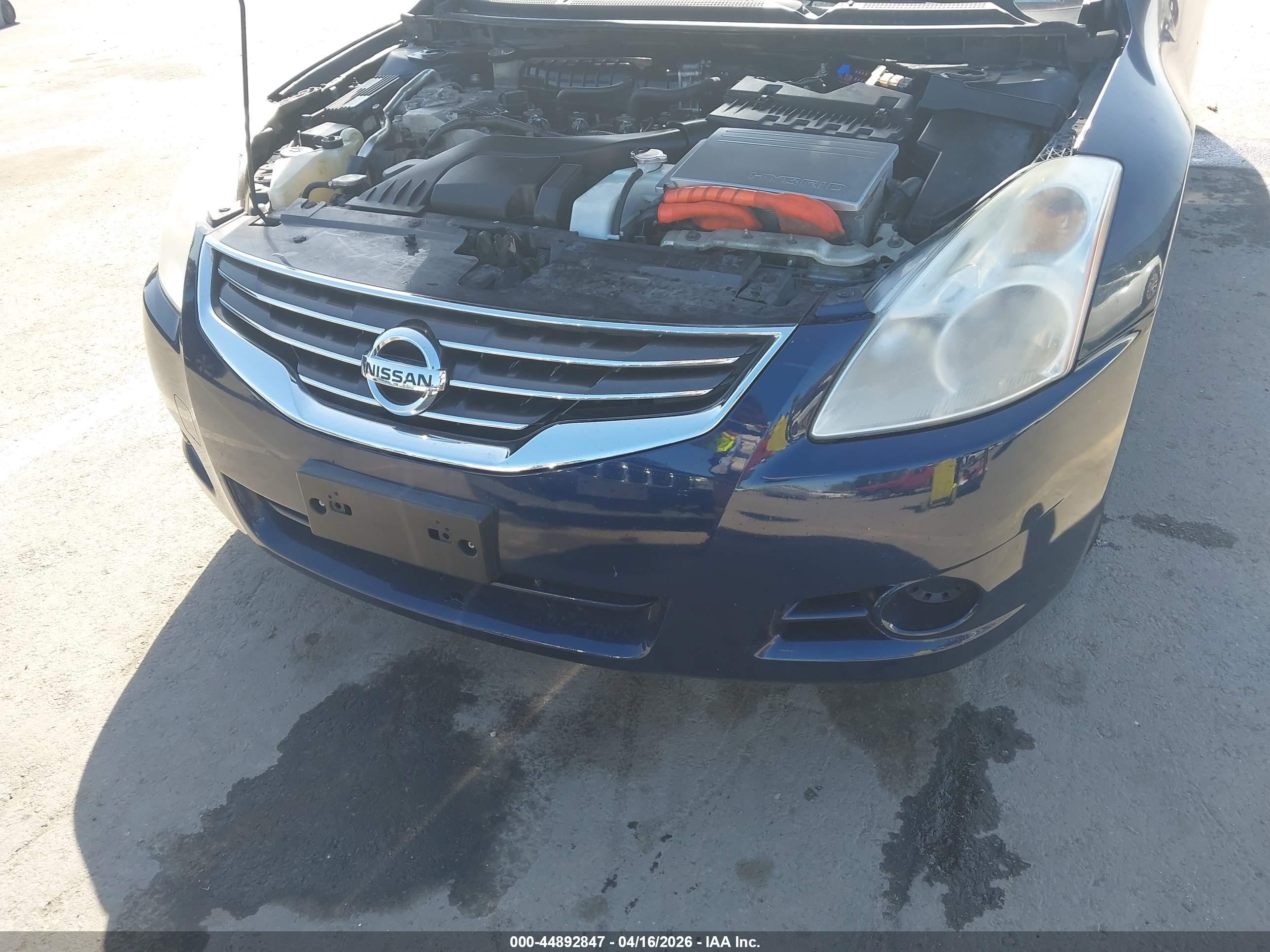 NISSAN ALTIMA image 6