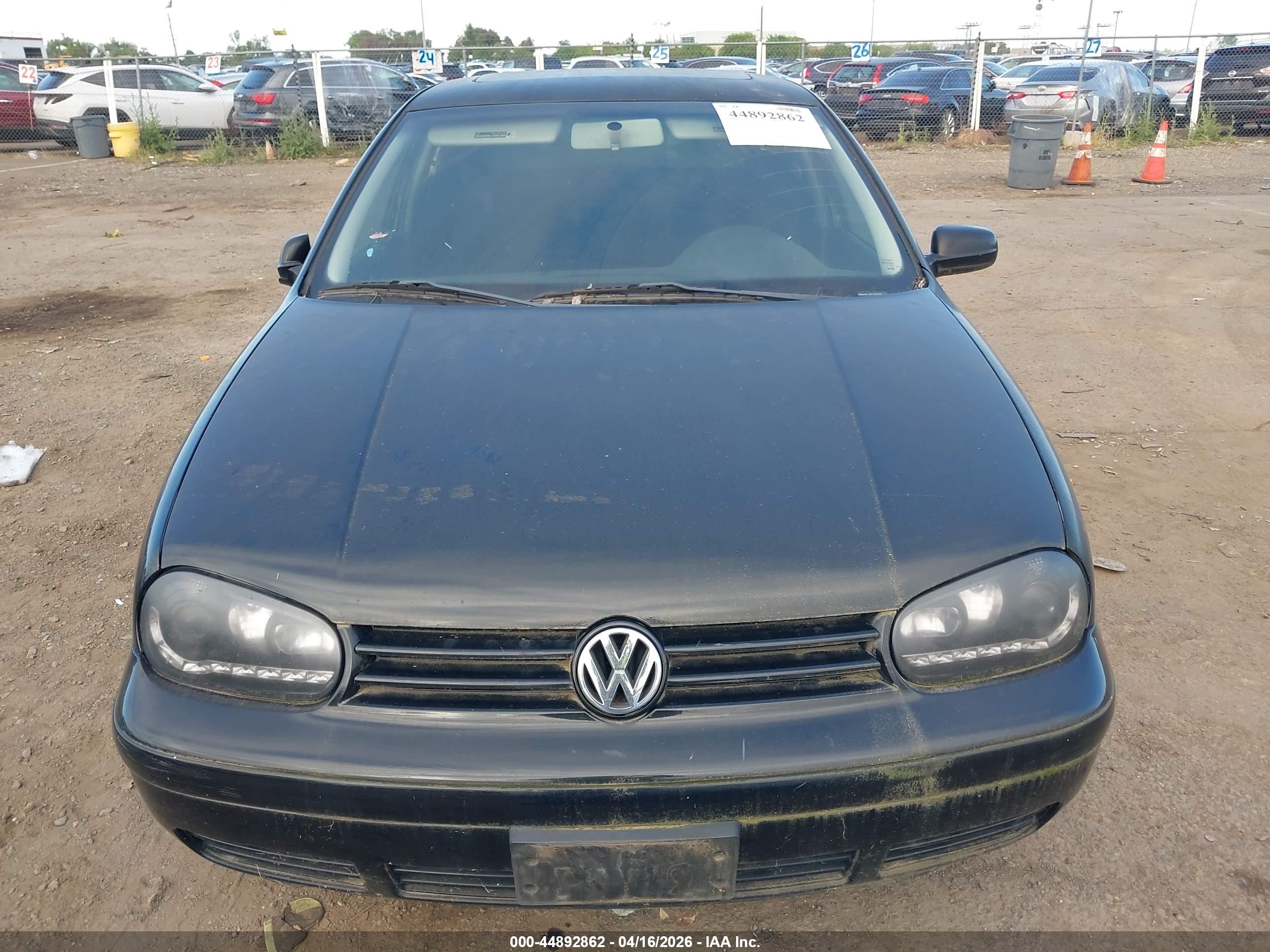 VOLKSWAGEN GOLF image 6