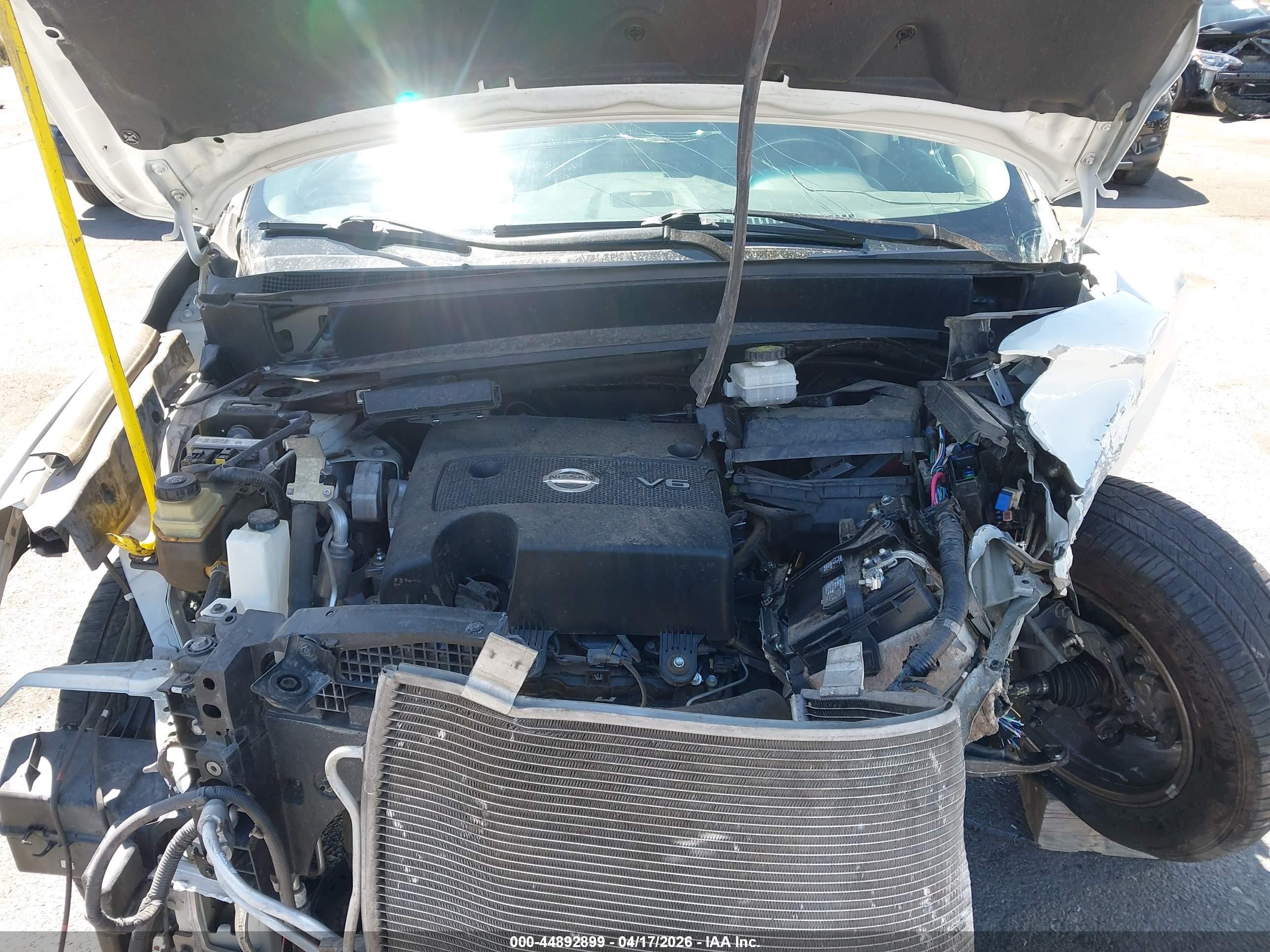 NISSAN PATHFINDER image 10
