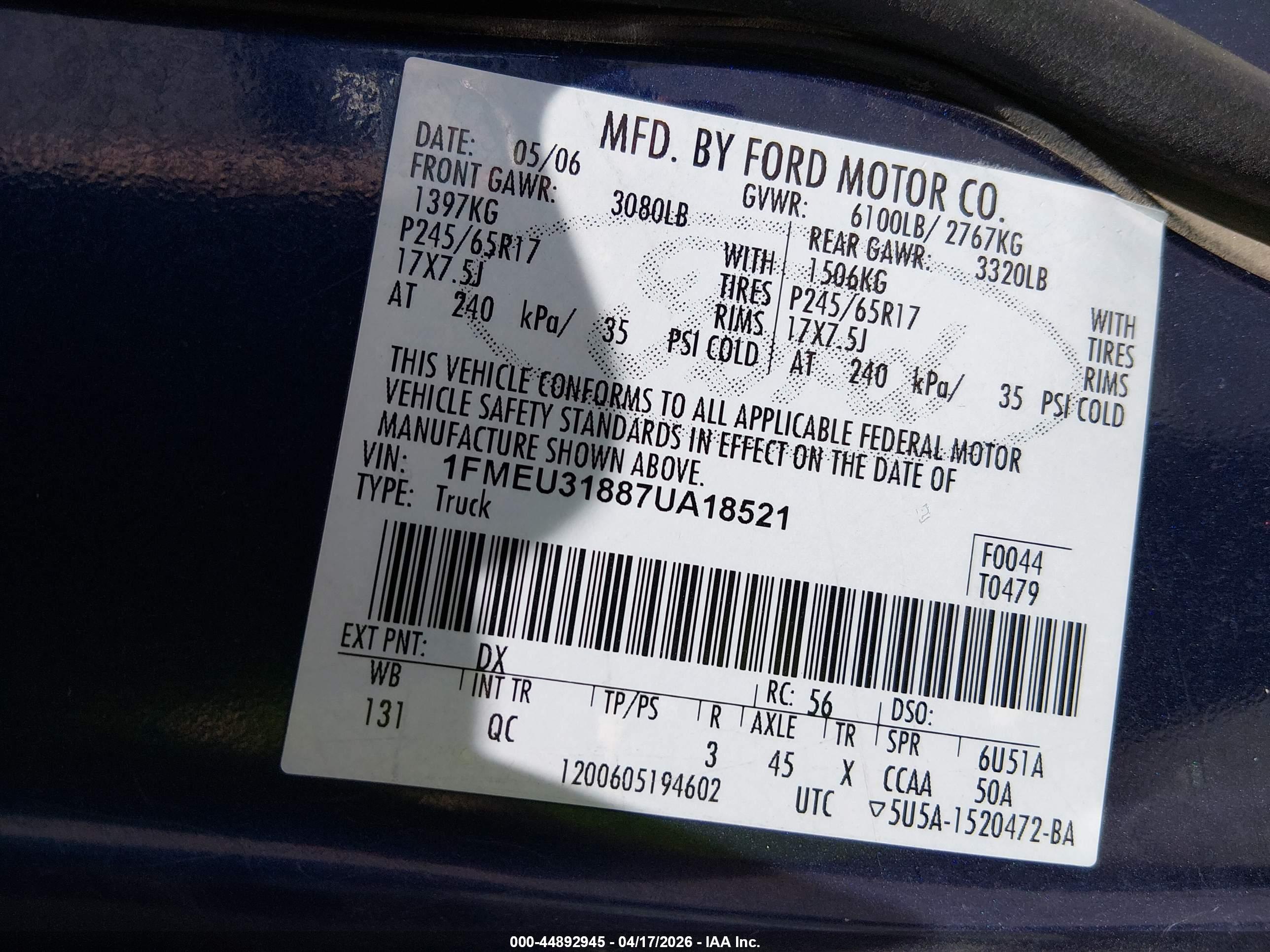 FORD EXPLORER image 9