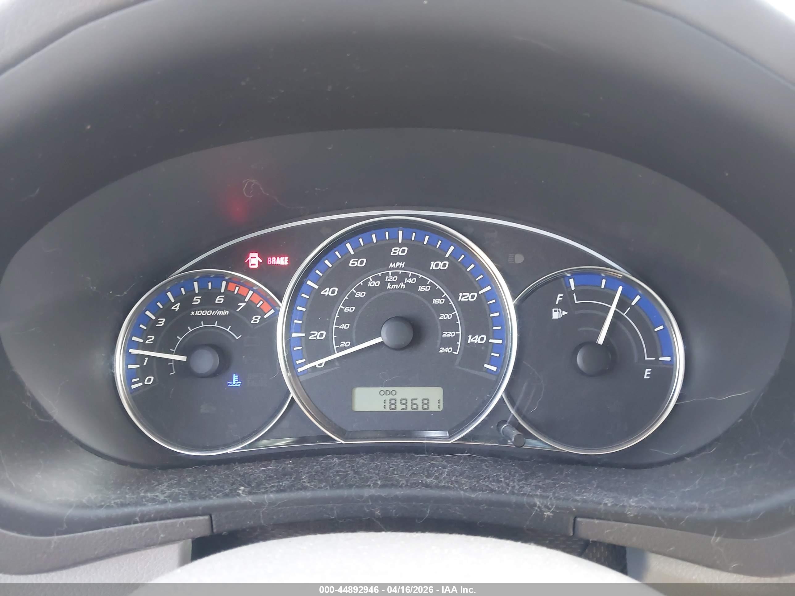 SUBARU FORESTER image 7