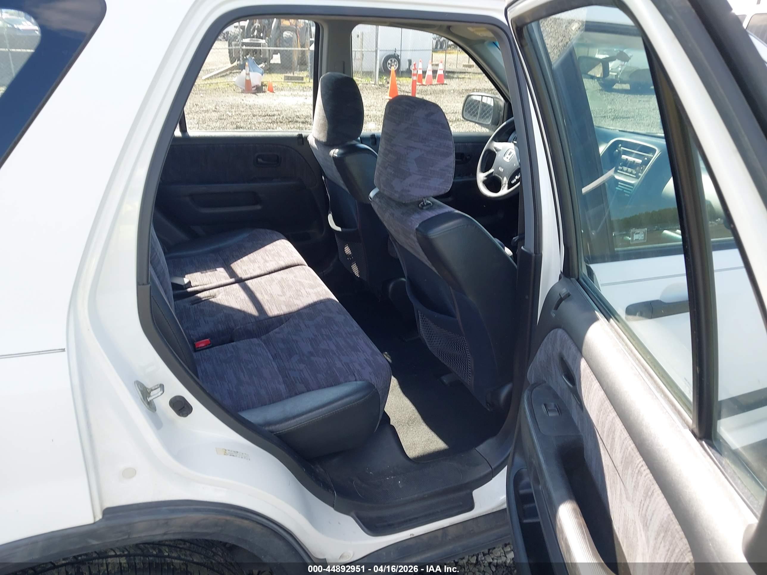 HONDA CR-V image 8
