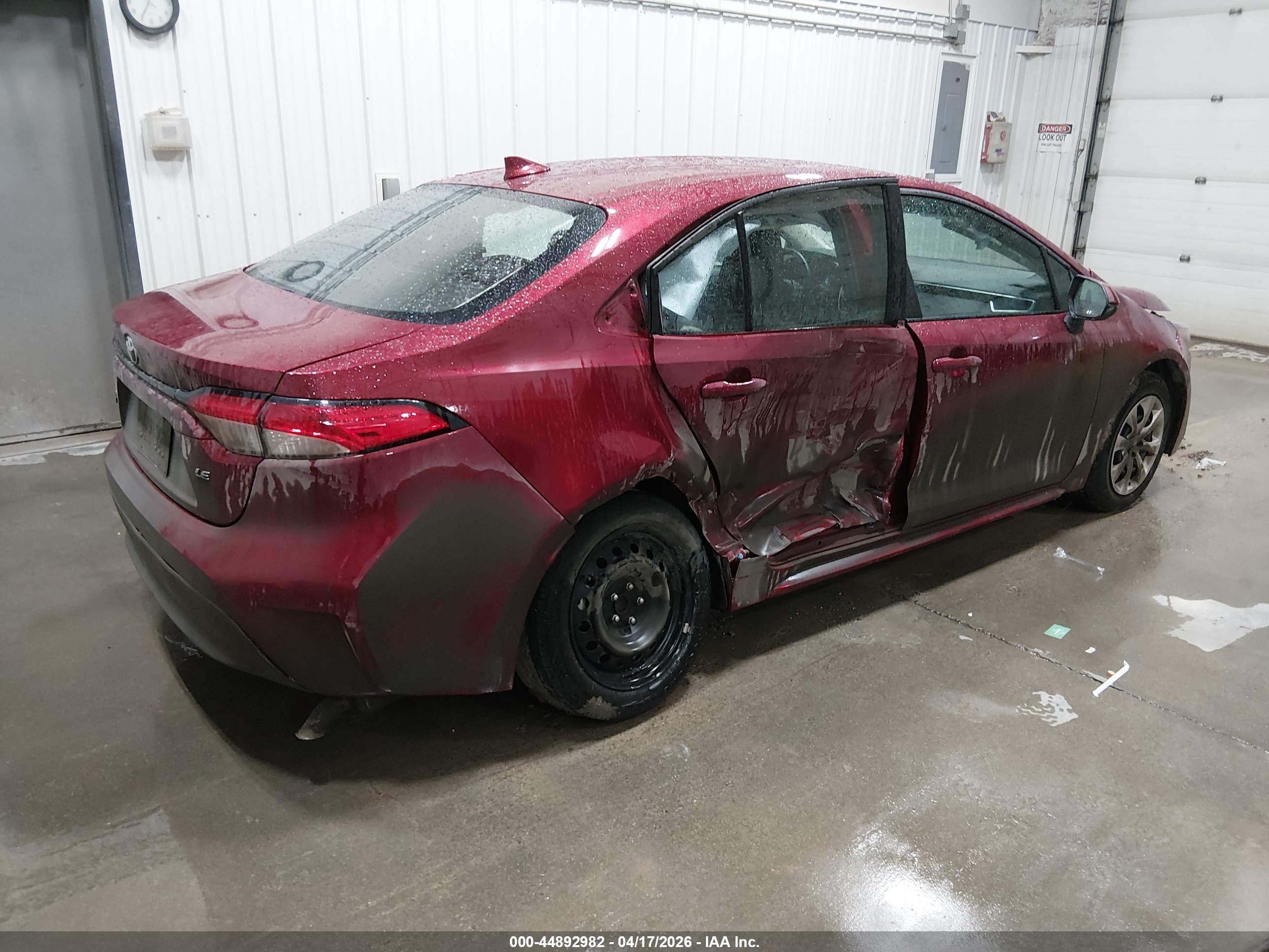 TOYOTA COROLLA image 4