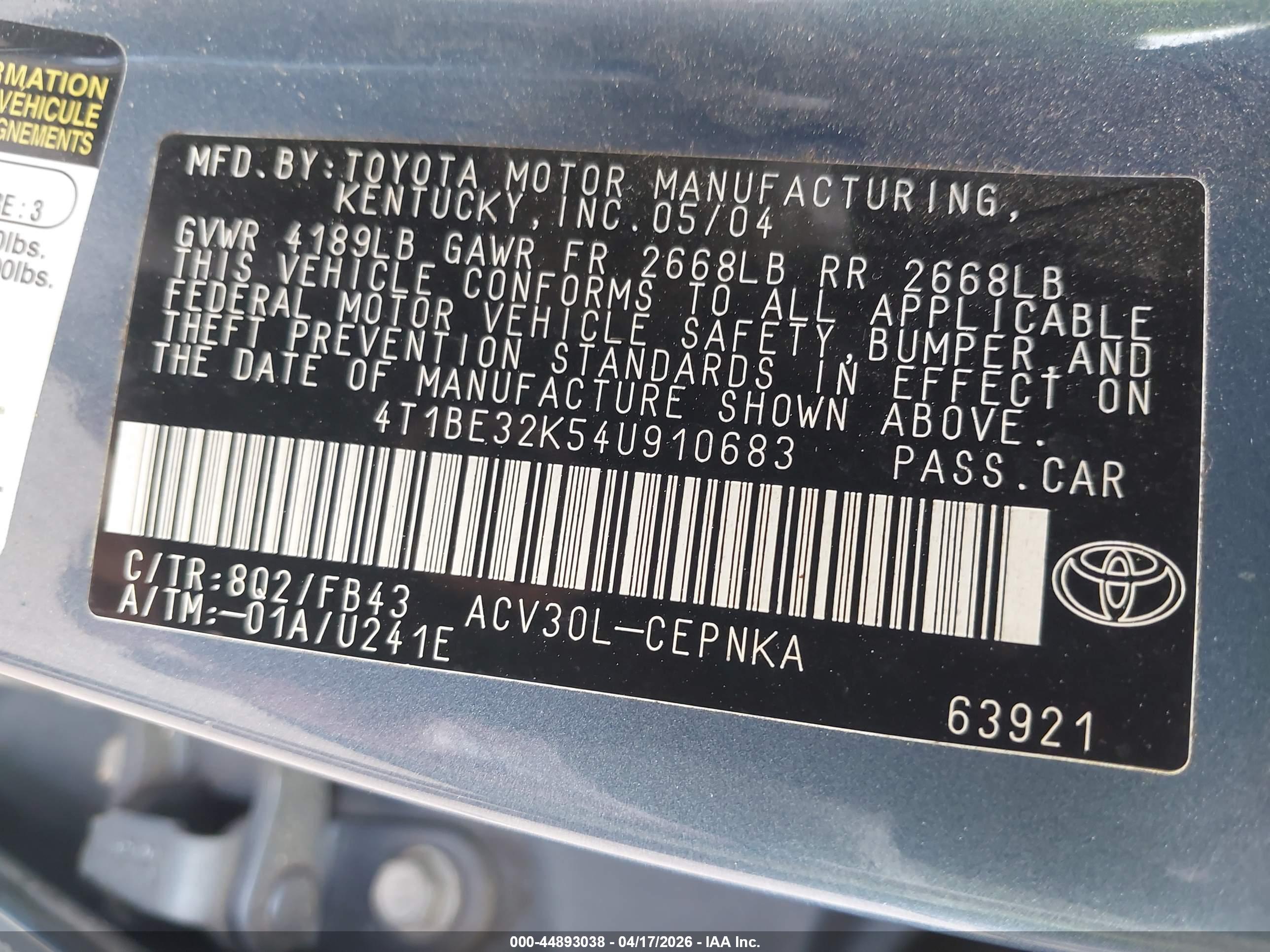 TOYOTA CAMRY image 9
