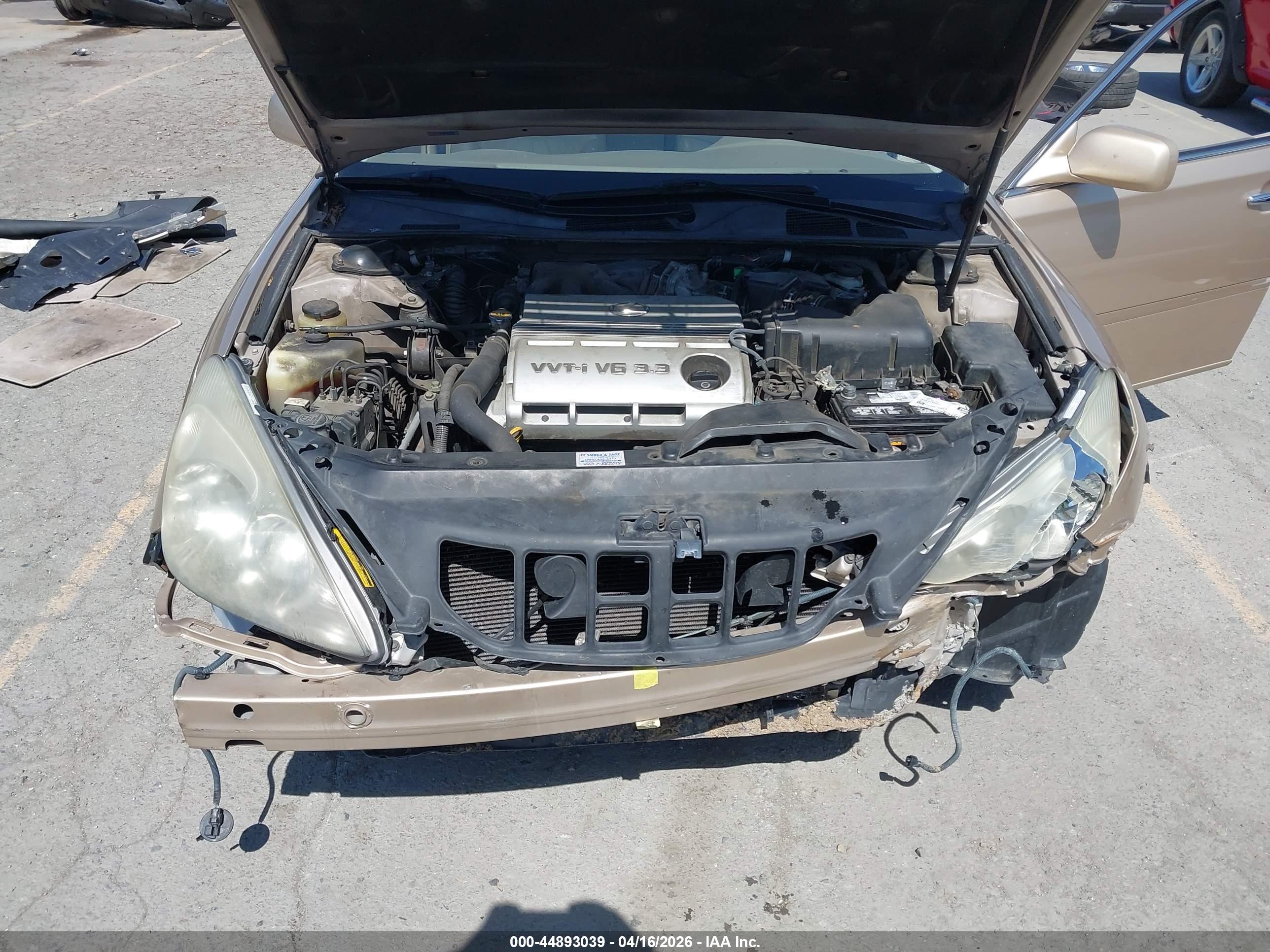 LEXUS ES image 10