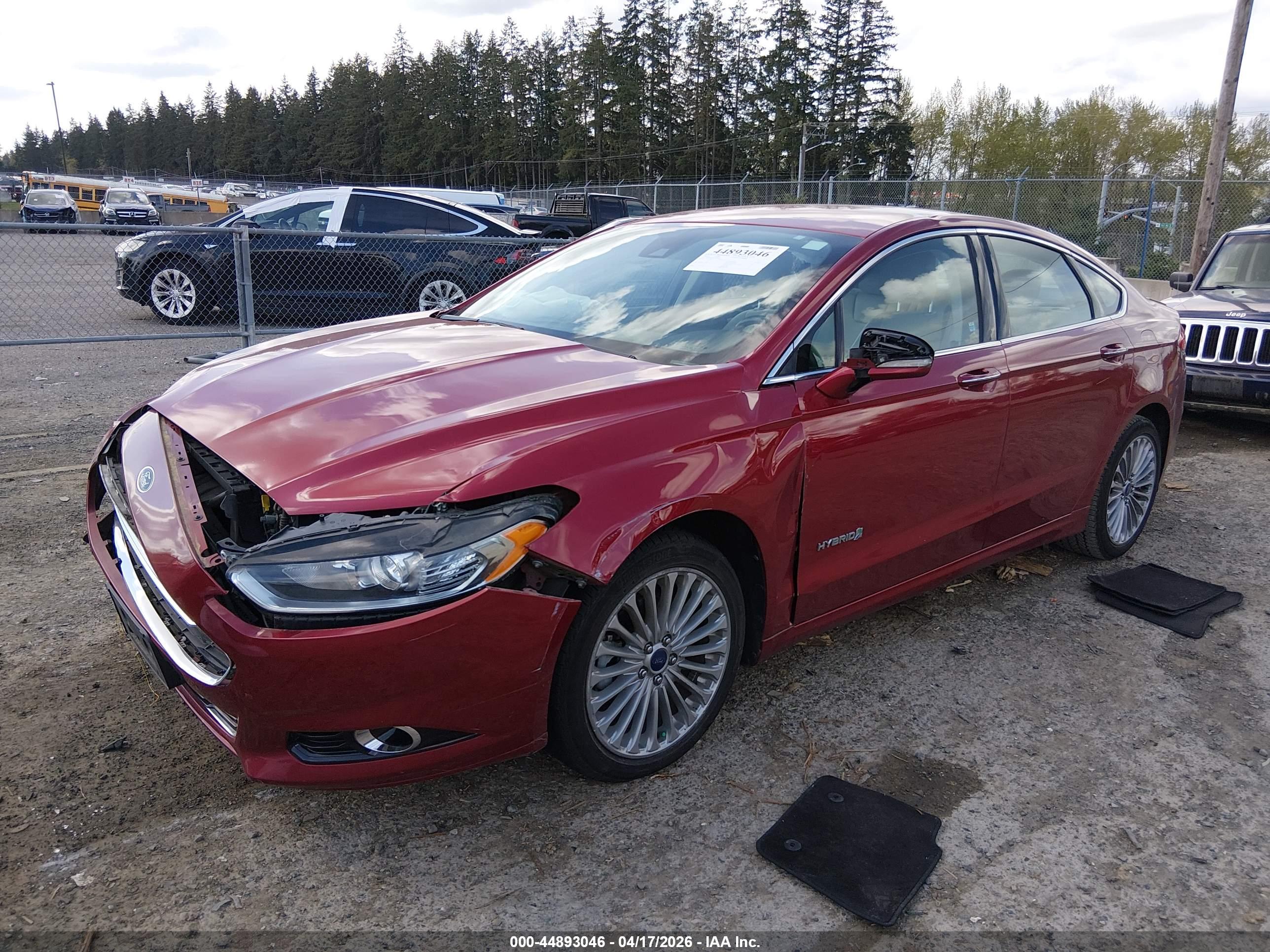 FORD FUSION image 2