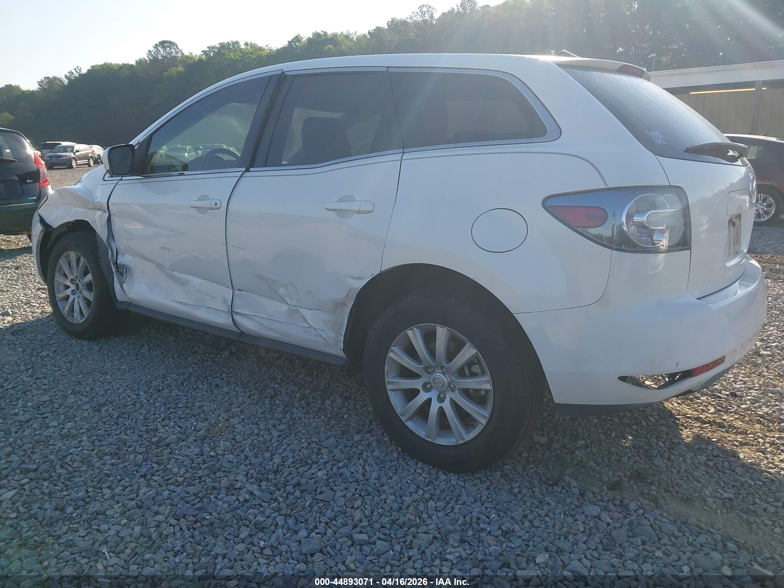 MAZDA CX-7 image 3