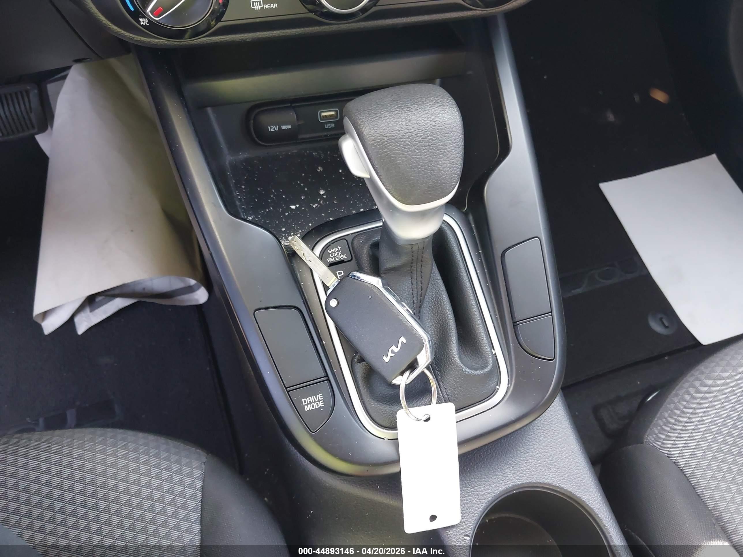 KIA SOUL image 11
