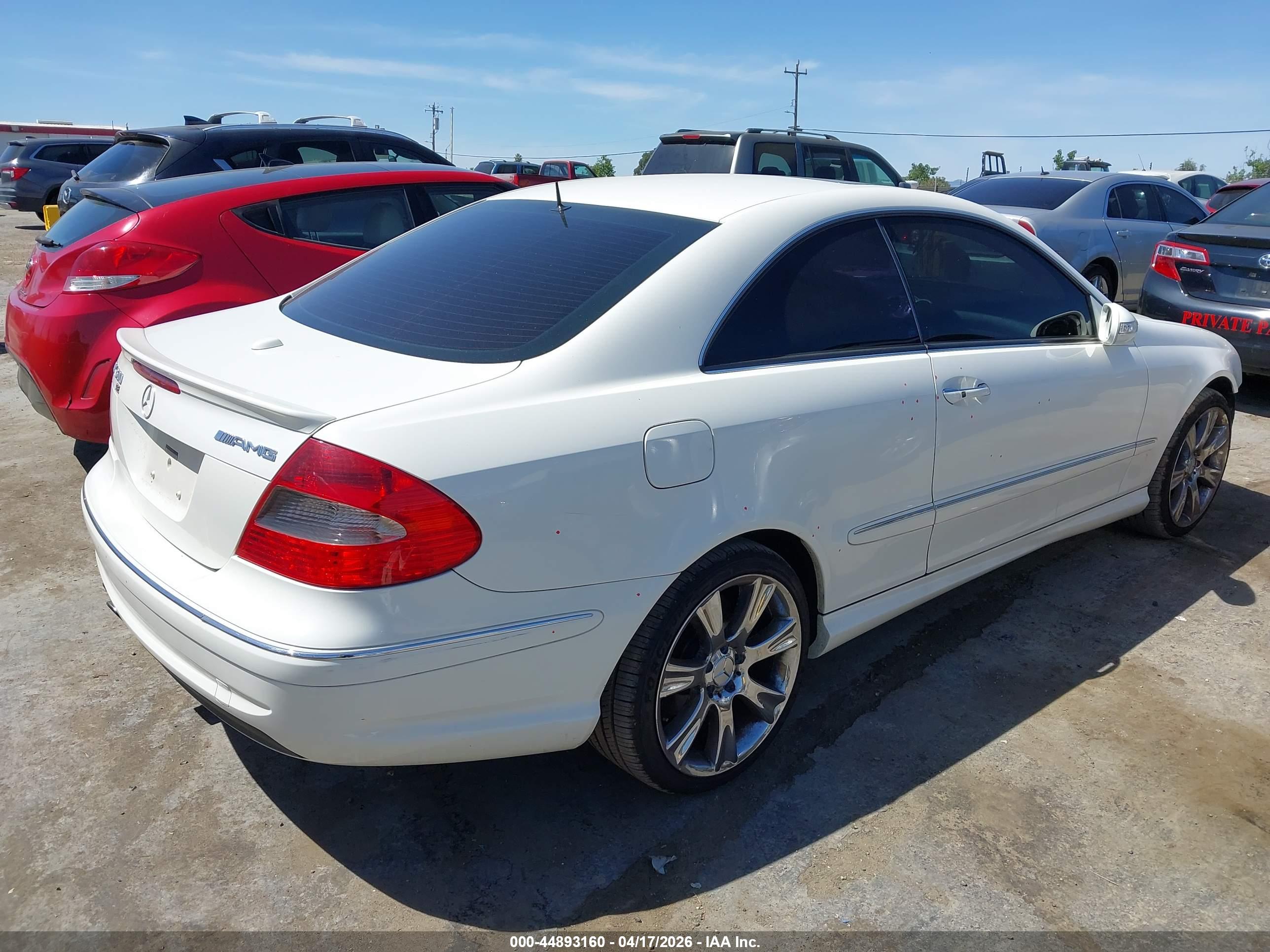 MERCEDES-BENZ CLK image 4