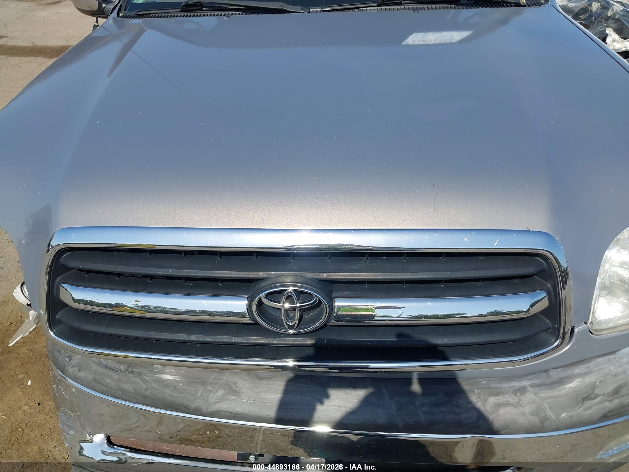 TOYOTA TUNDRA image 10