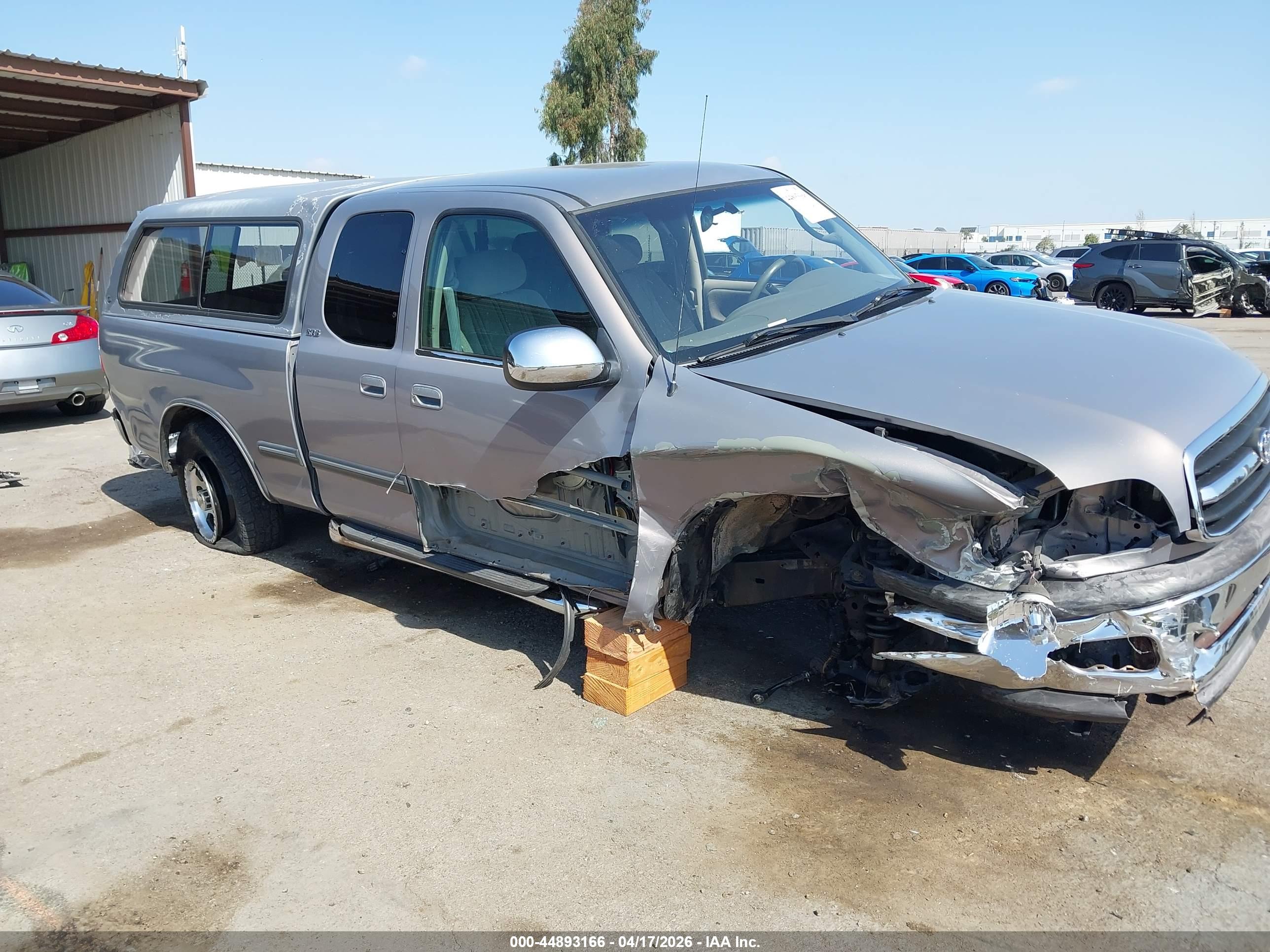 TOYOTA TUNDRA image 6
