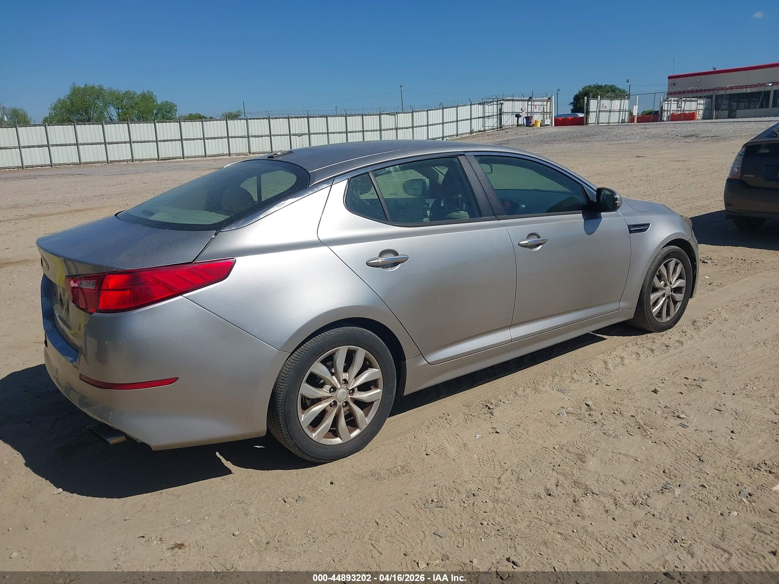 KIA OPTIMA image 4