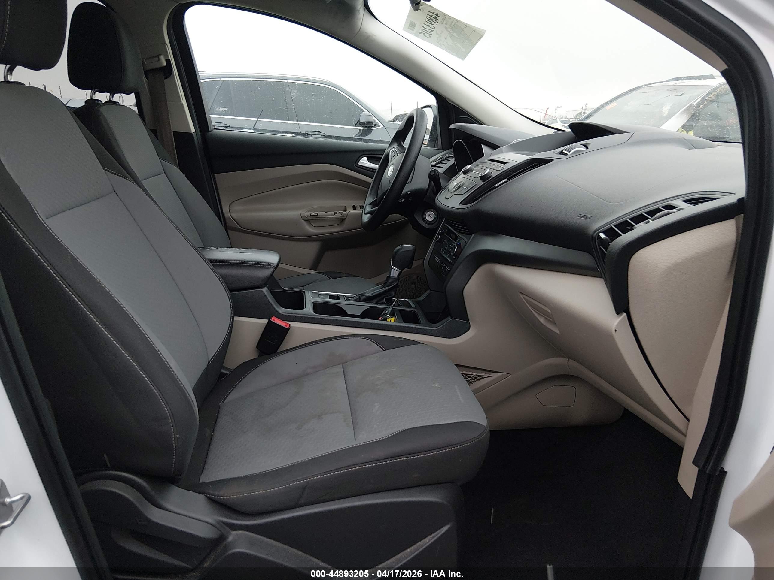 FORD ESCAPE image 5