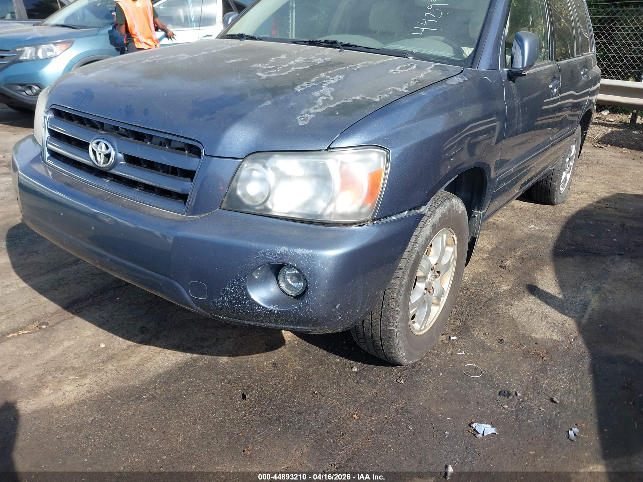TOYOTA HIGHLANDER image 6