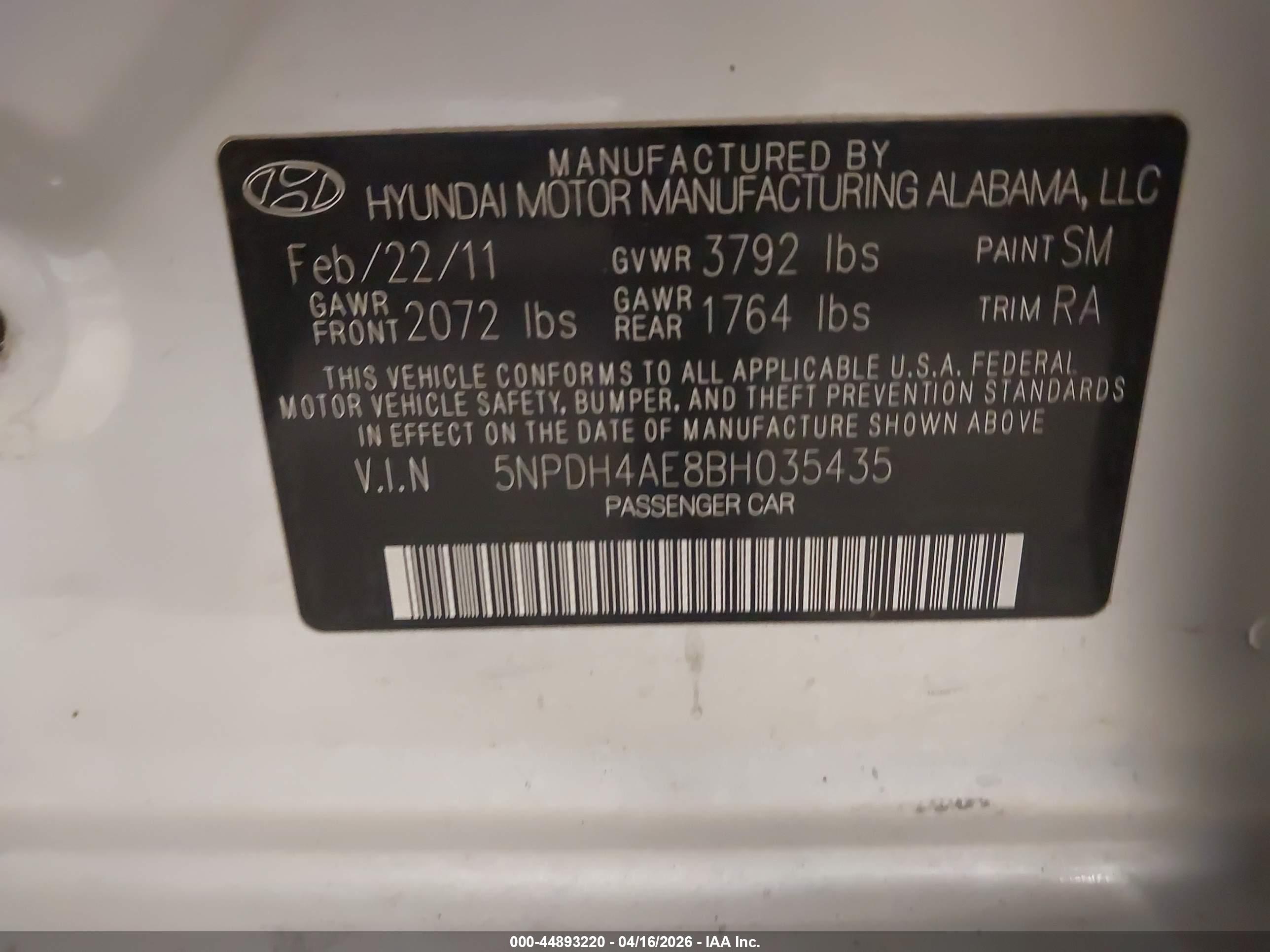 HYUNDAI ELANTRA image 9