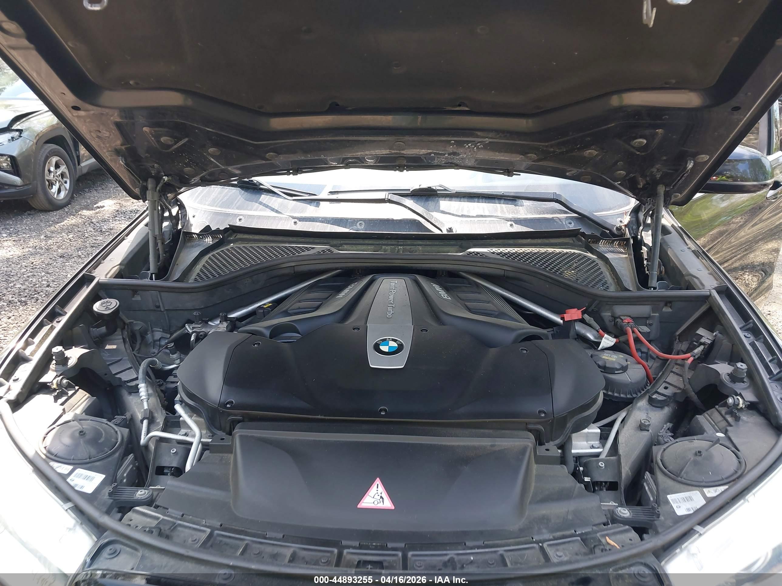 BMW X5 image 10