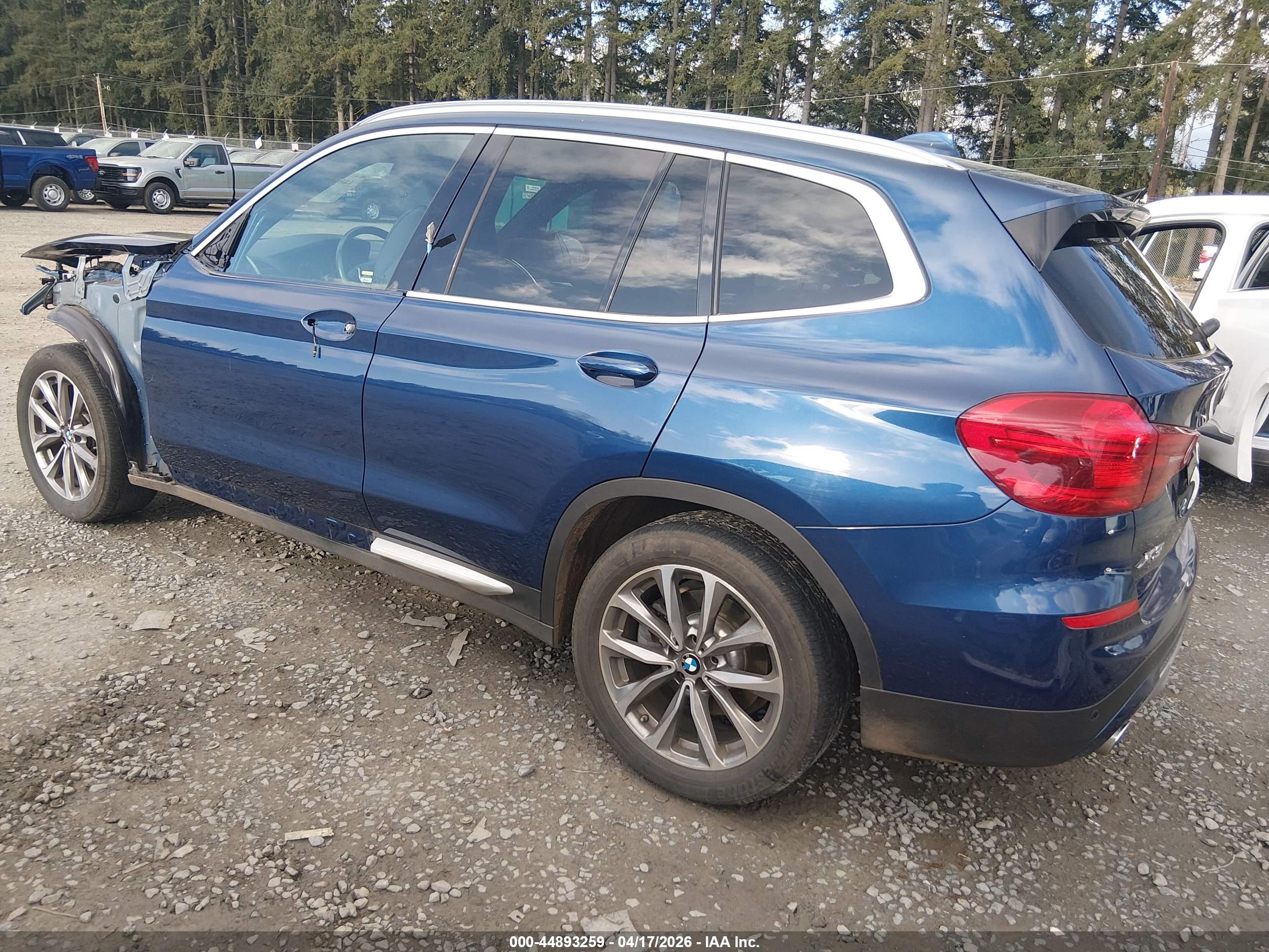 BMW X3 image 3