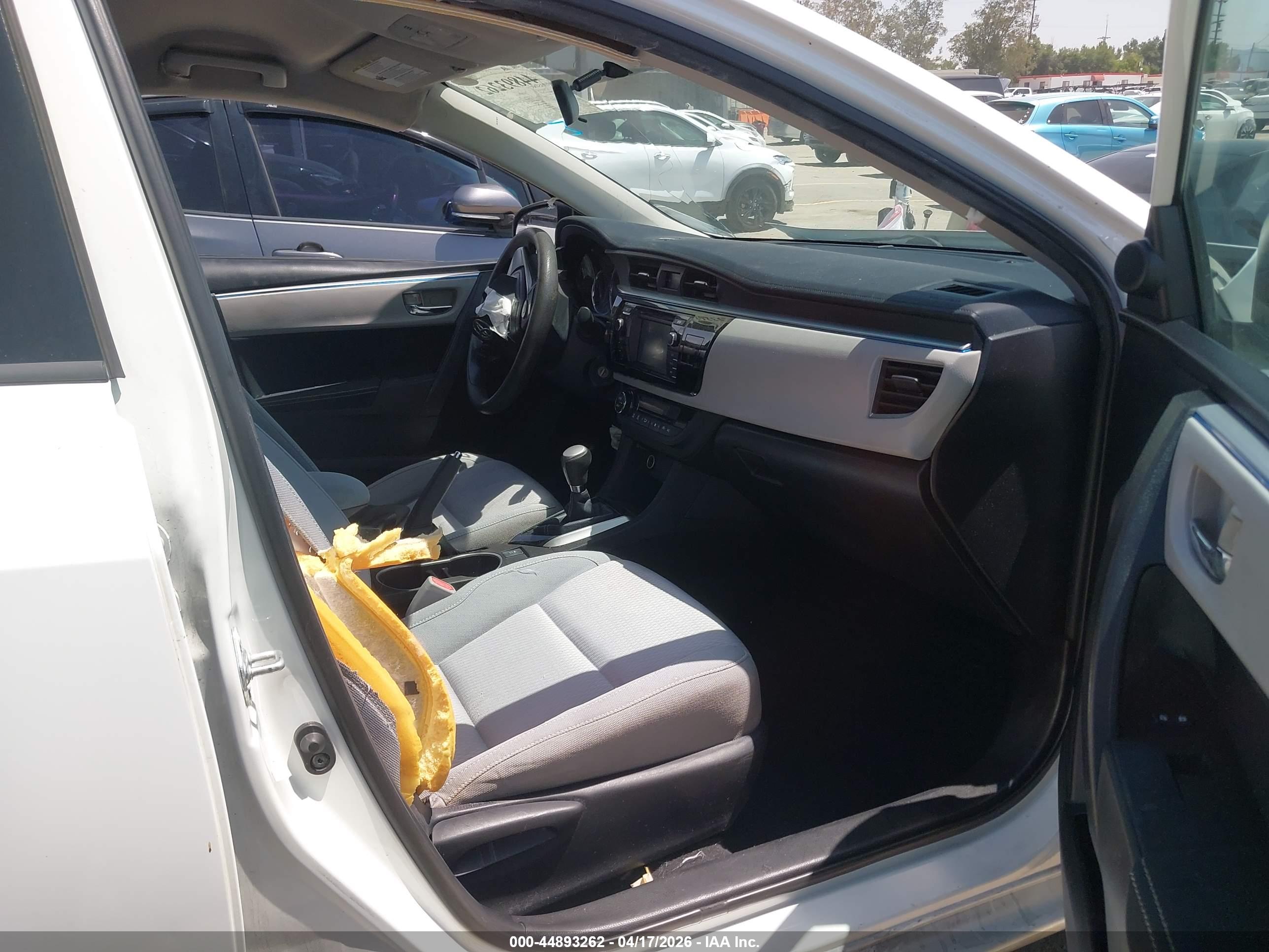 TOYOTA COROLLA image 5