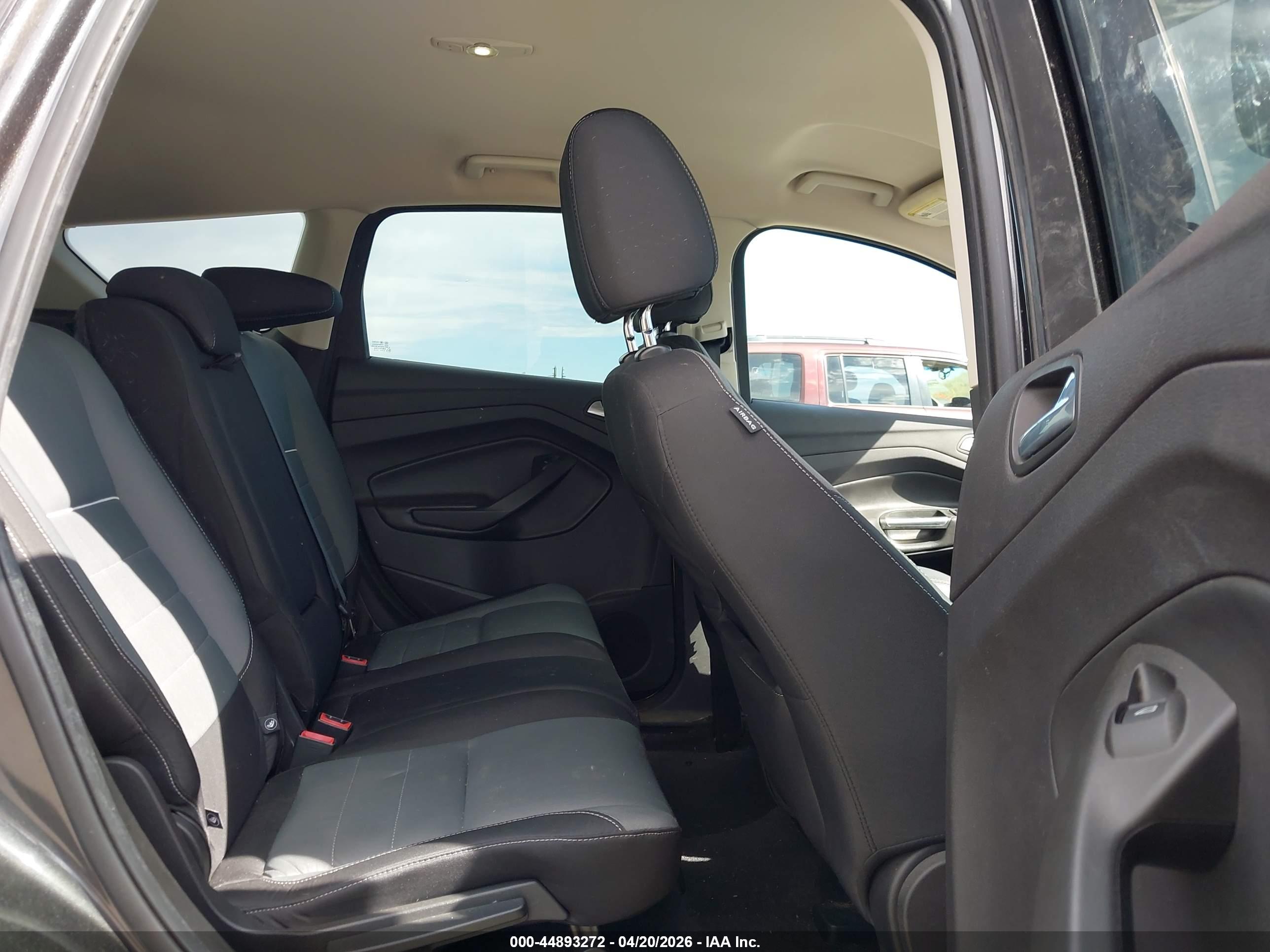 FORD ESCAPE image 8
