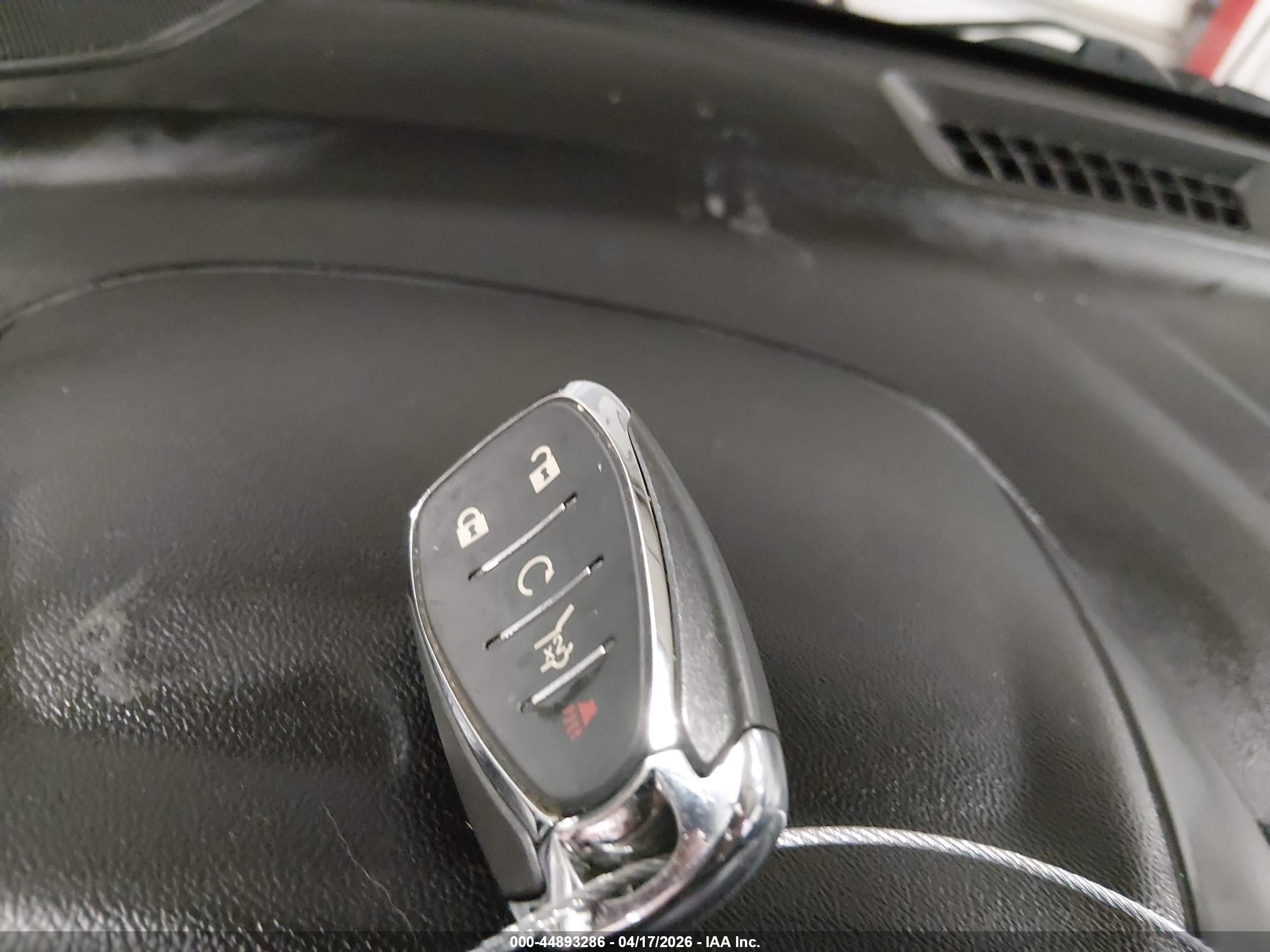 CHEVROLET EQUINOX image 11