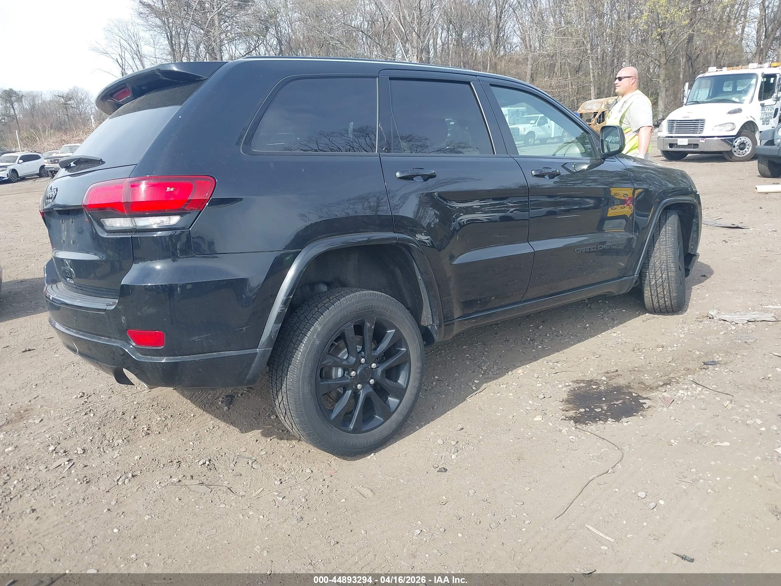 JEEP GRAND image 4