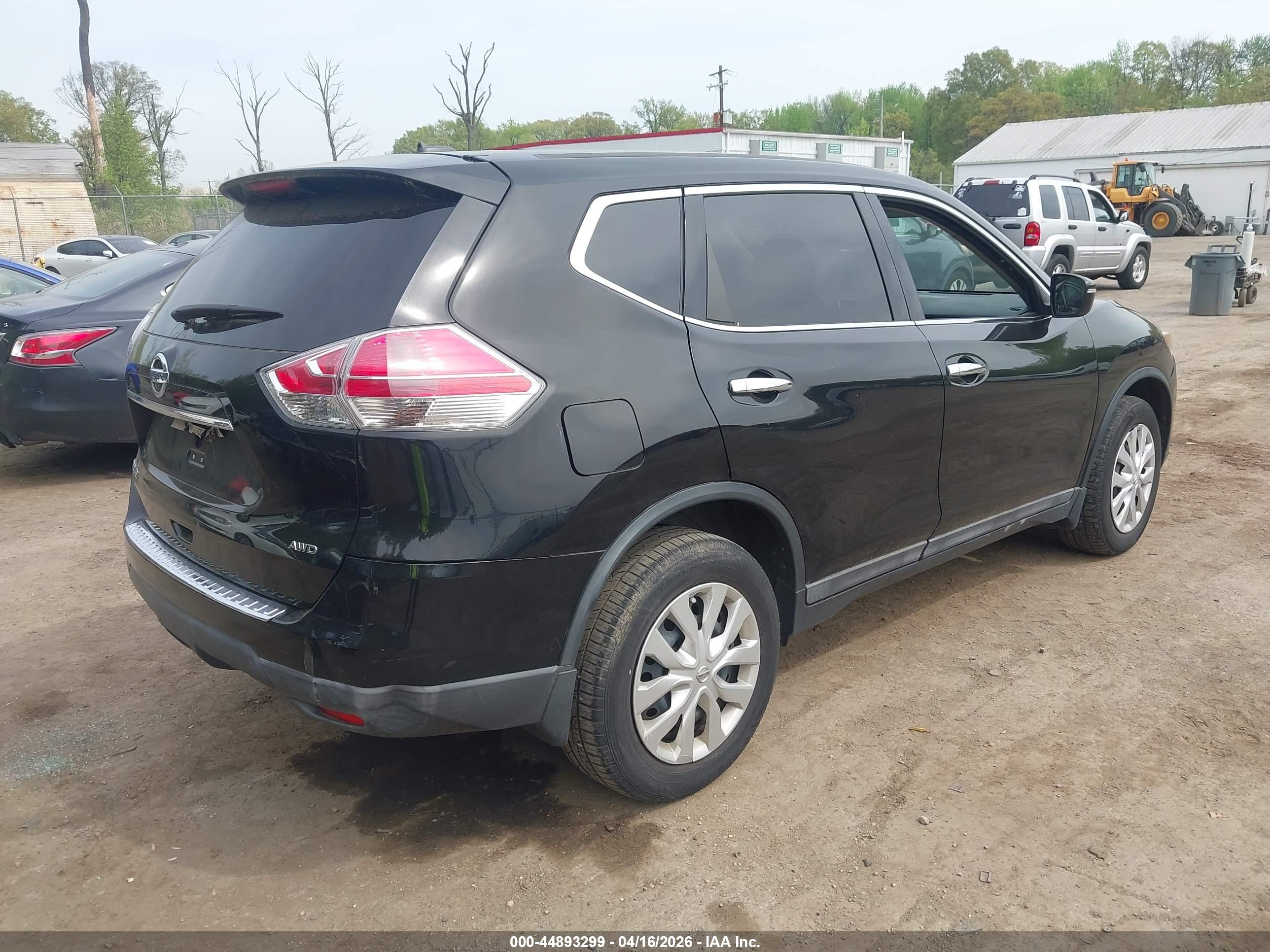 NISSAN ROGUE image 4