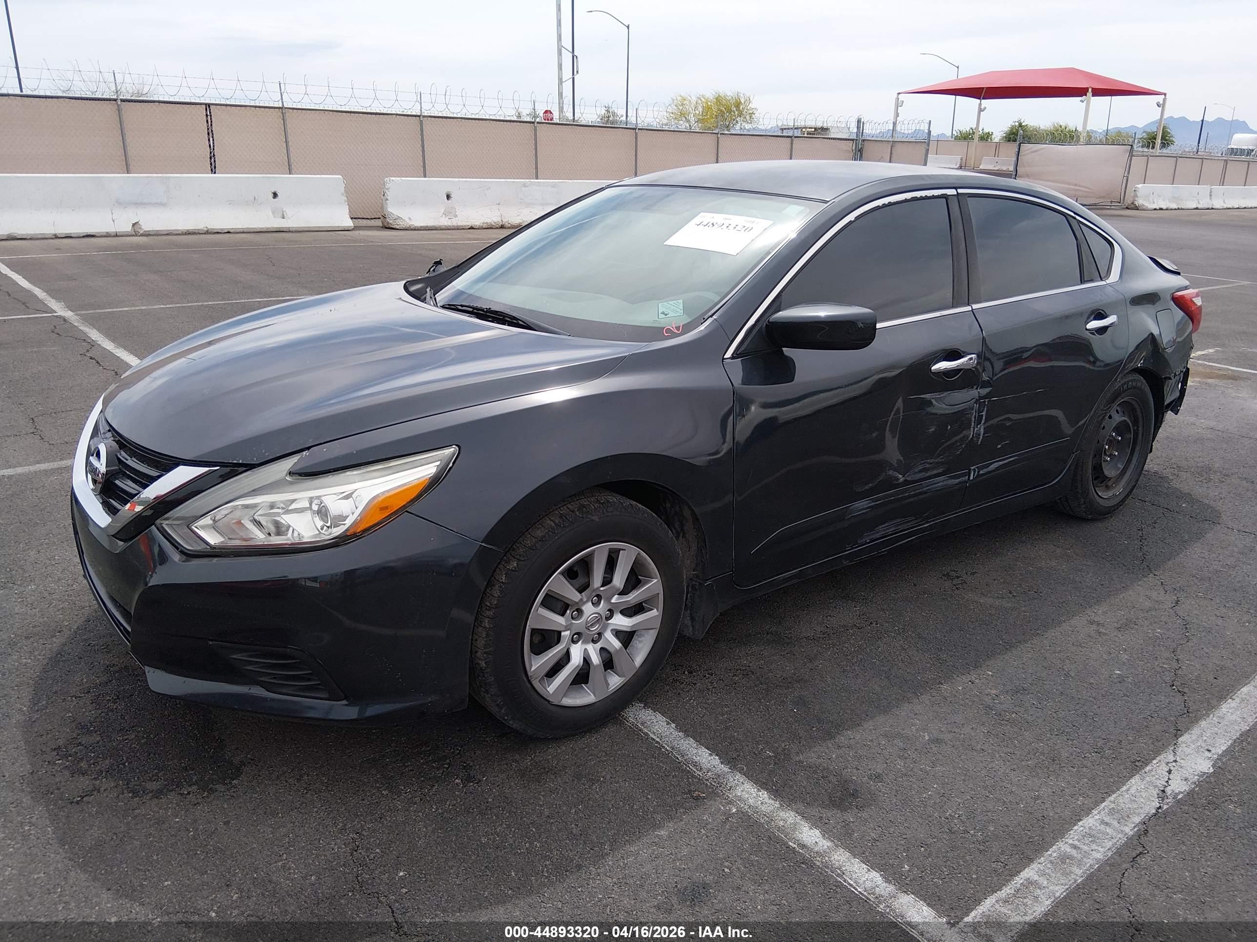 NISSAN ALTIMA image 2