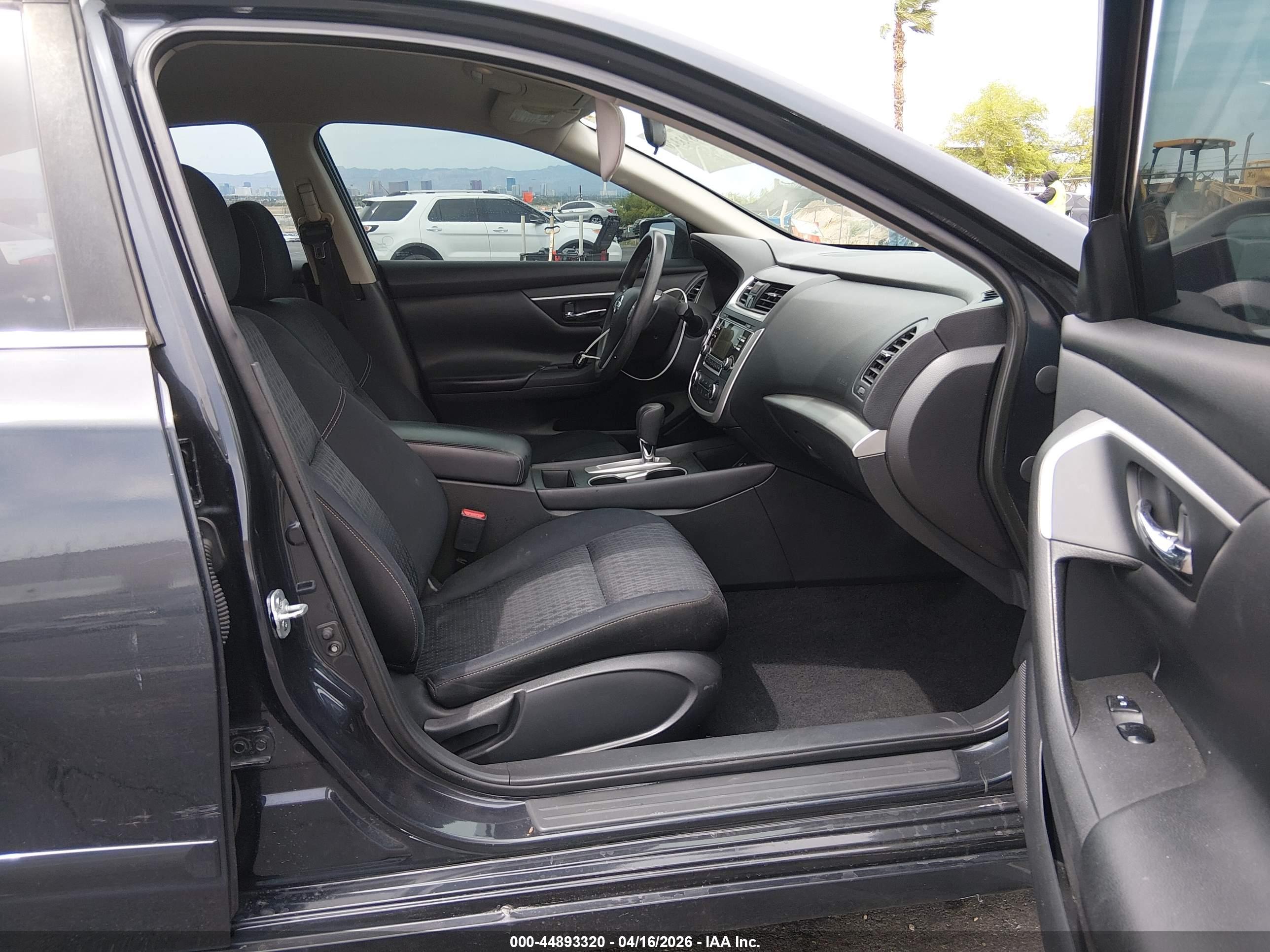 NISSAN ALTIMA image 5
