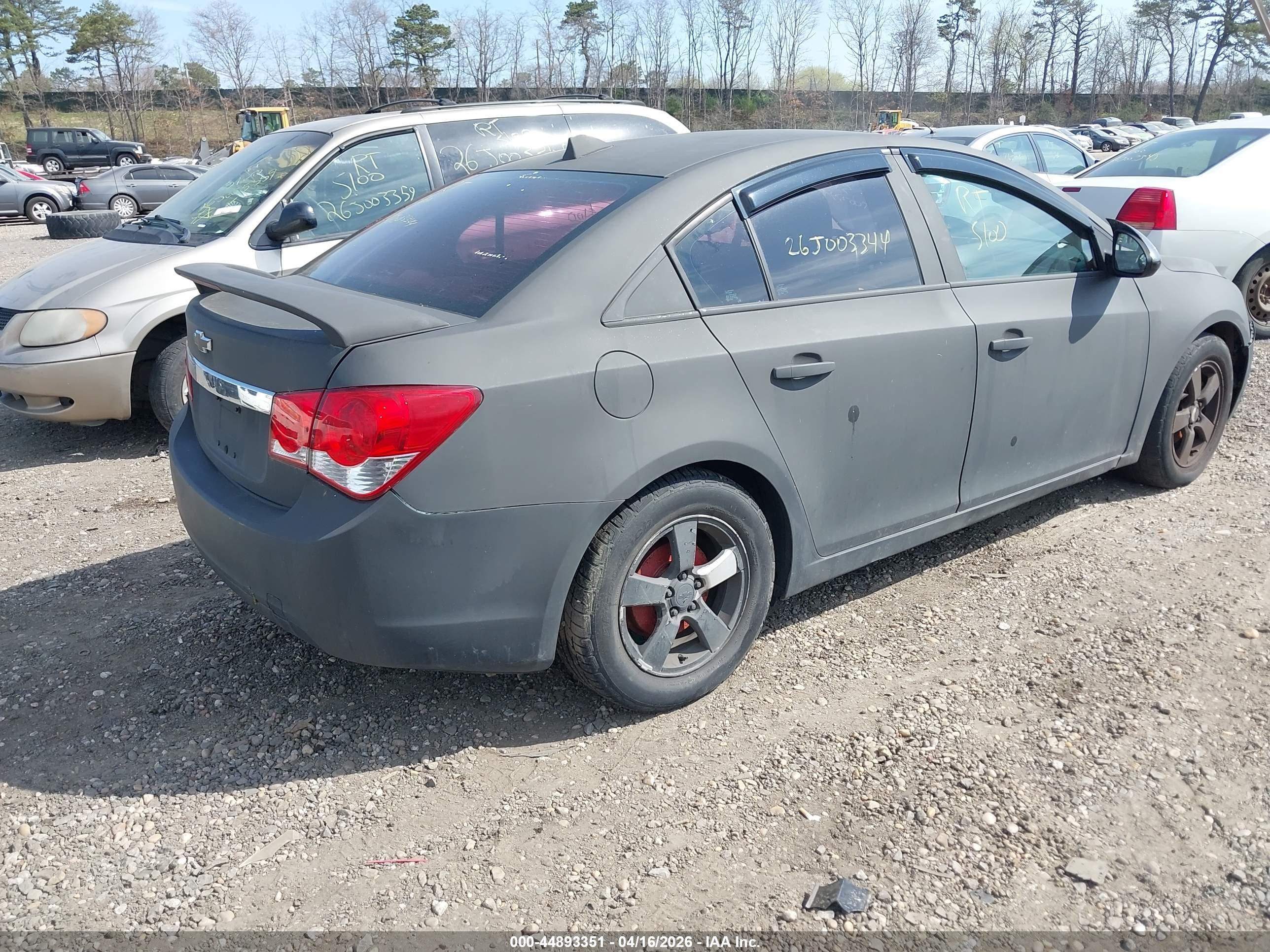 CHEVROLET CRUZE image 4