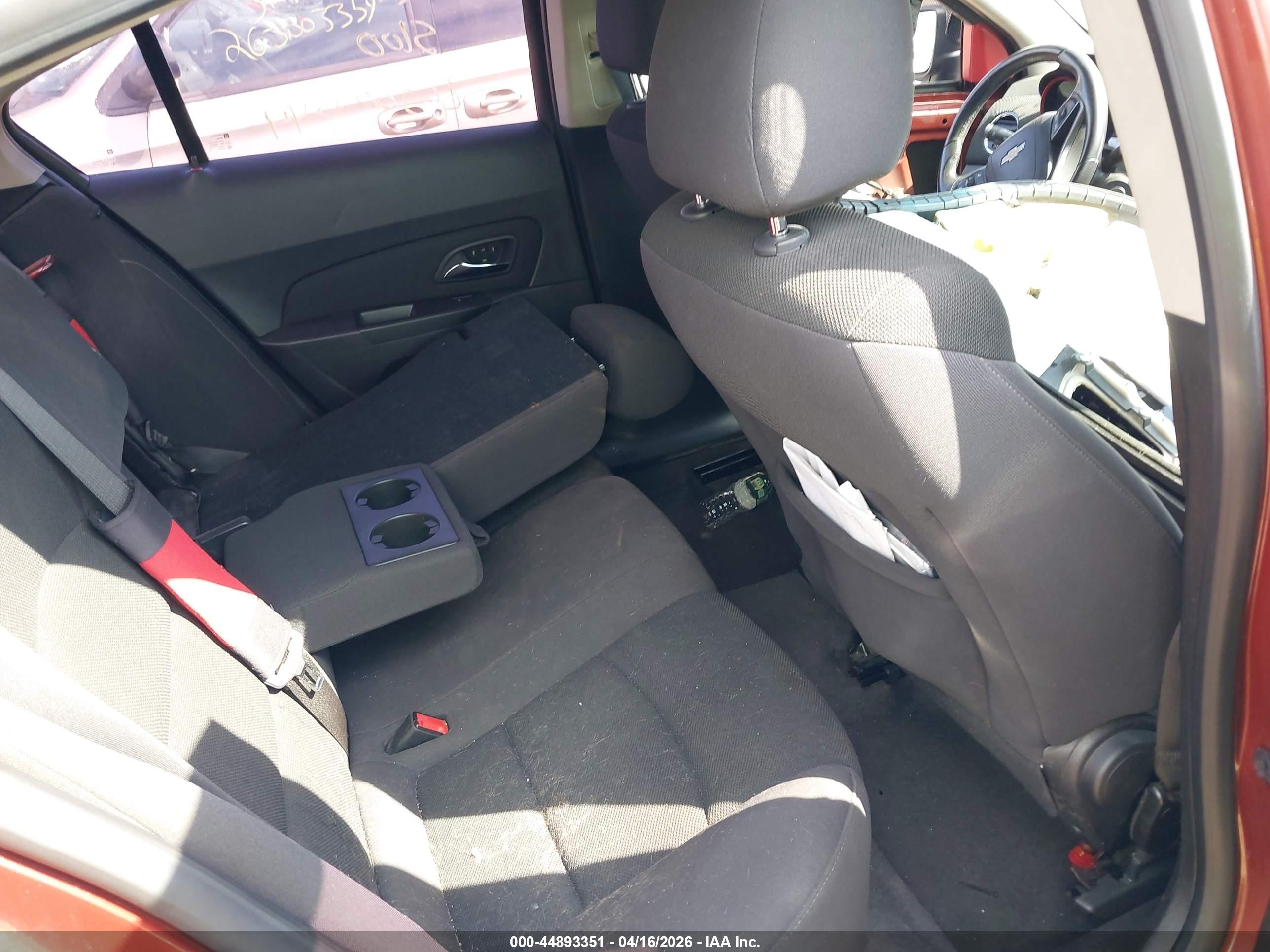 CHEVROLET CRUZE image 8