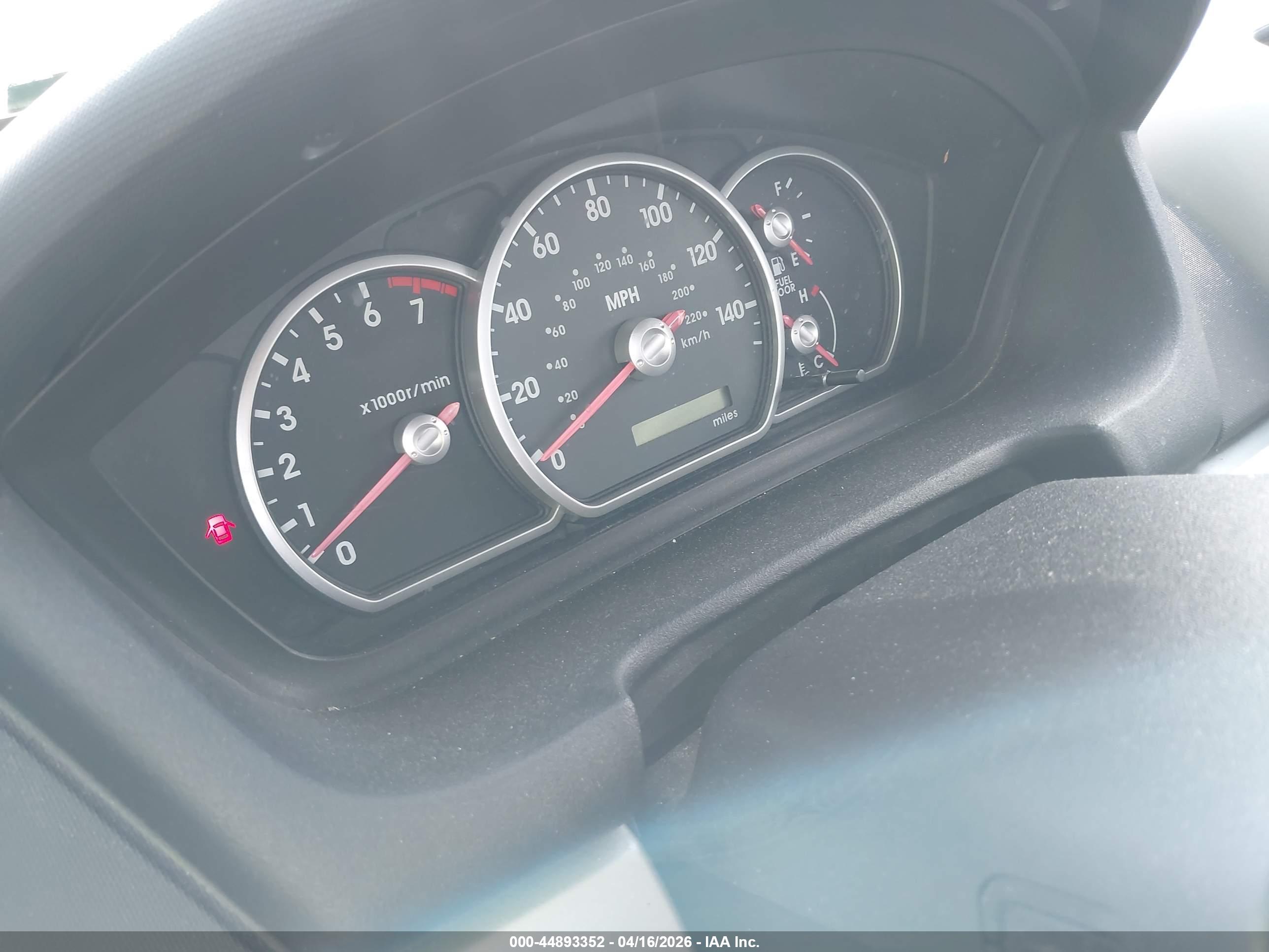 MITSUBISHI GALANT image 7