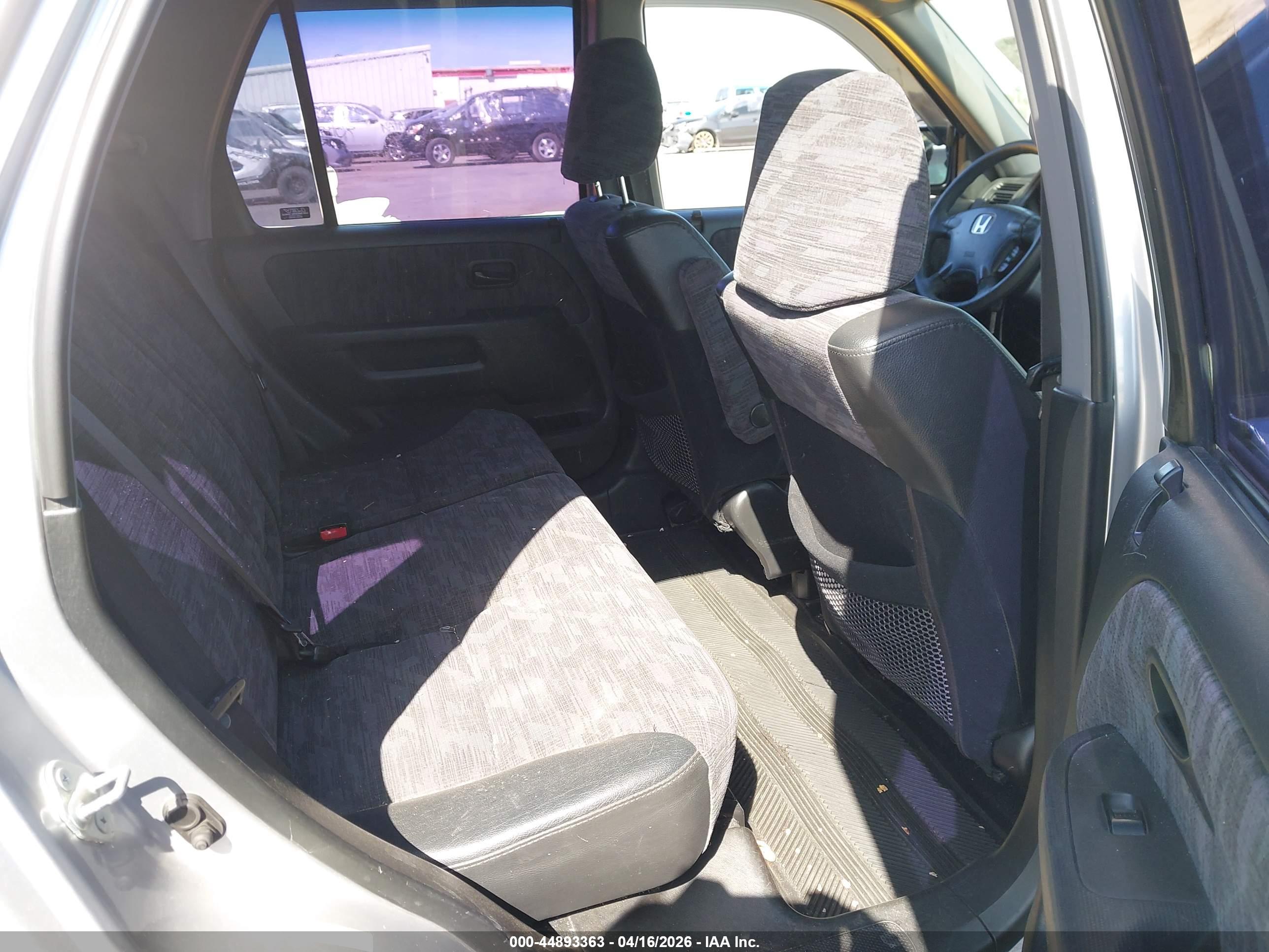 HONDA CR-V image 8