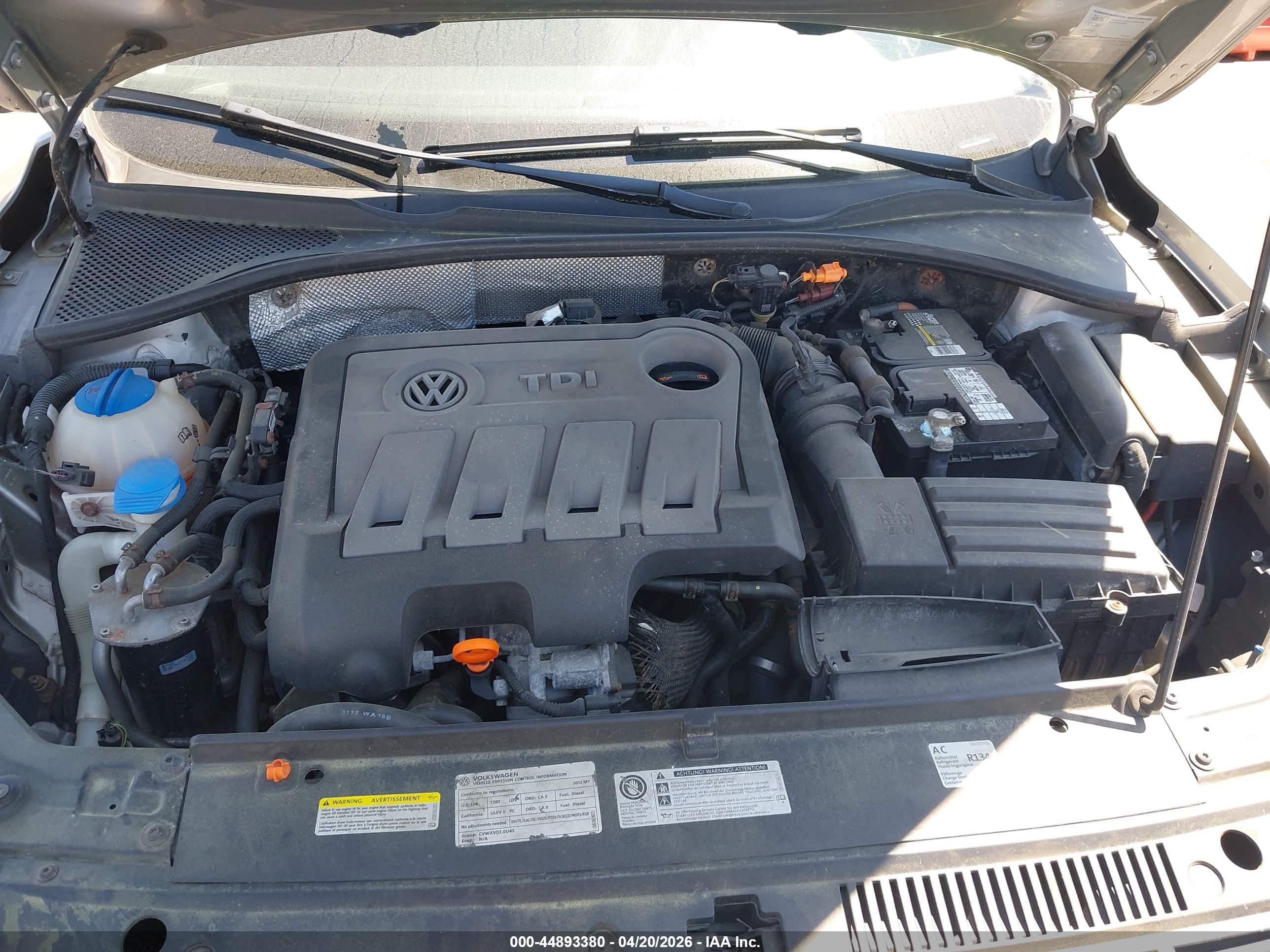 VOLKSWAGEN PASSAT image 10