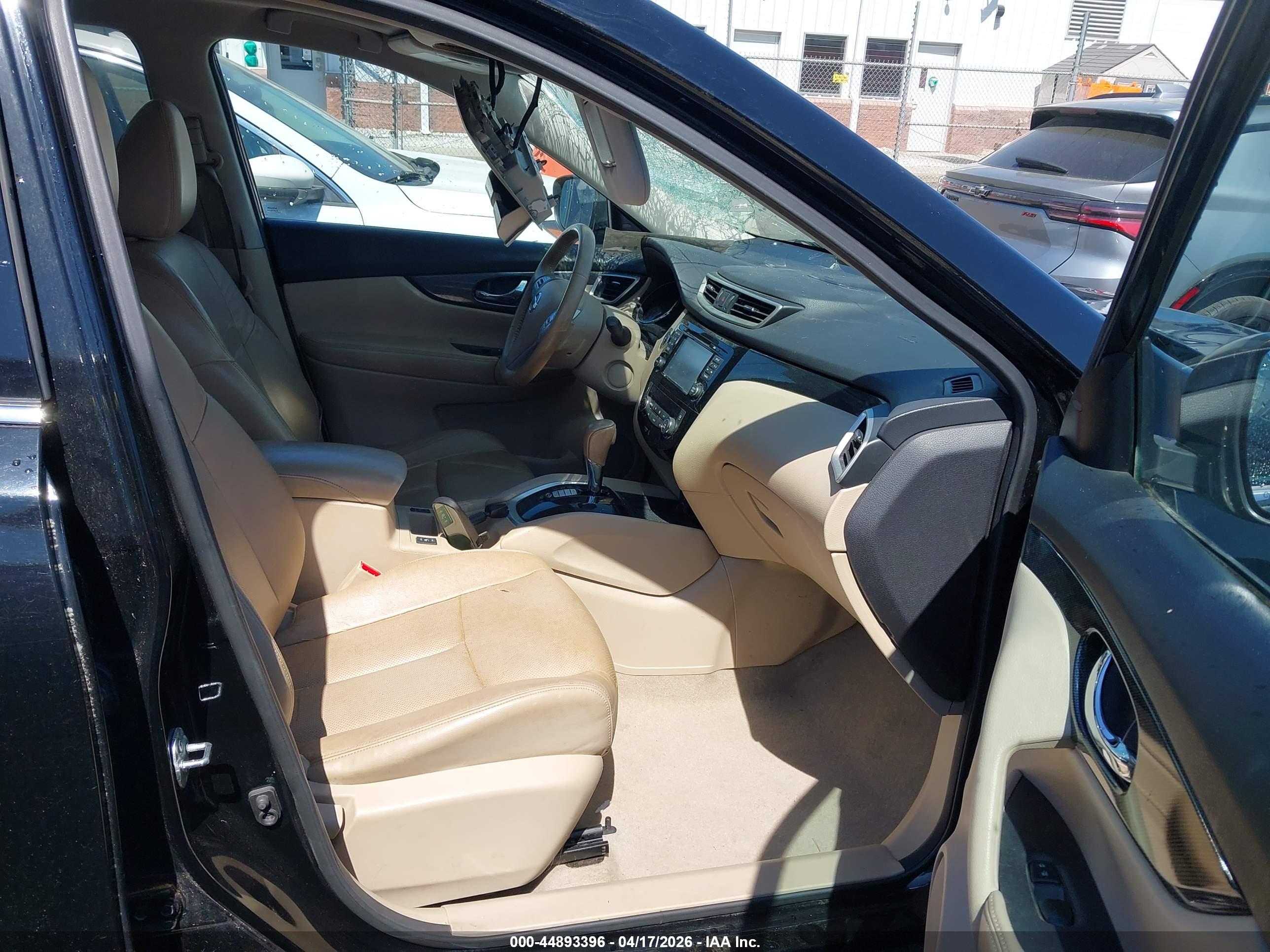 NISSAN ROGUE image 5