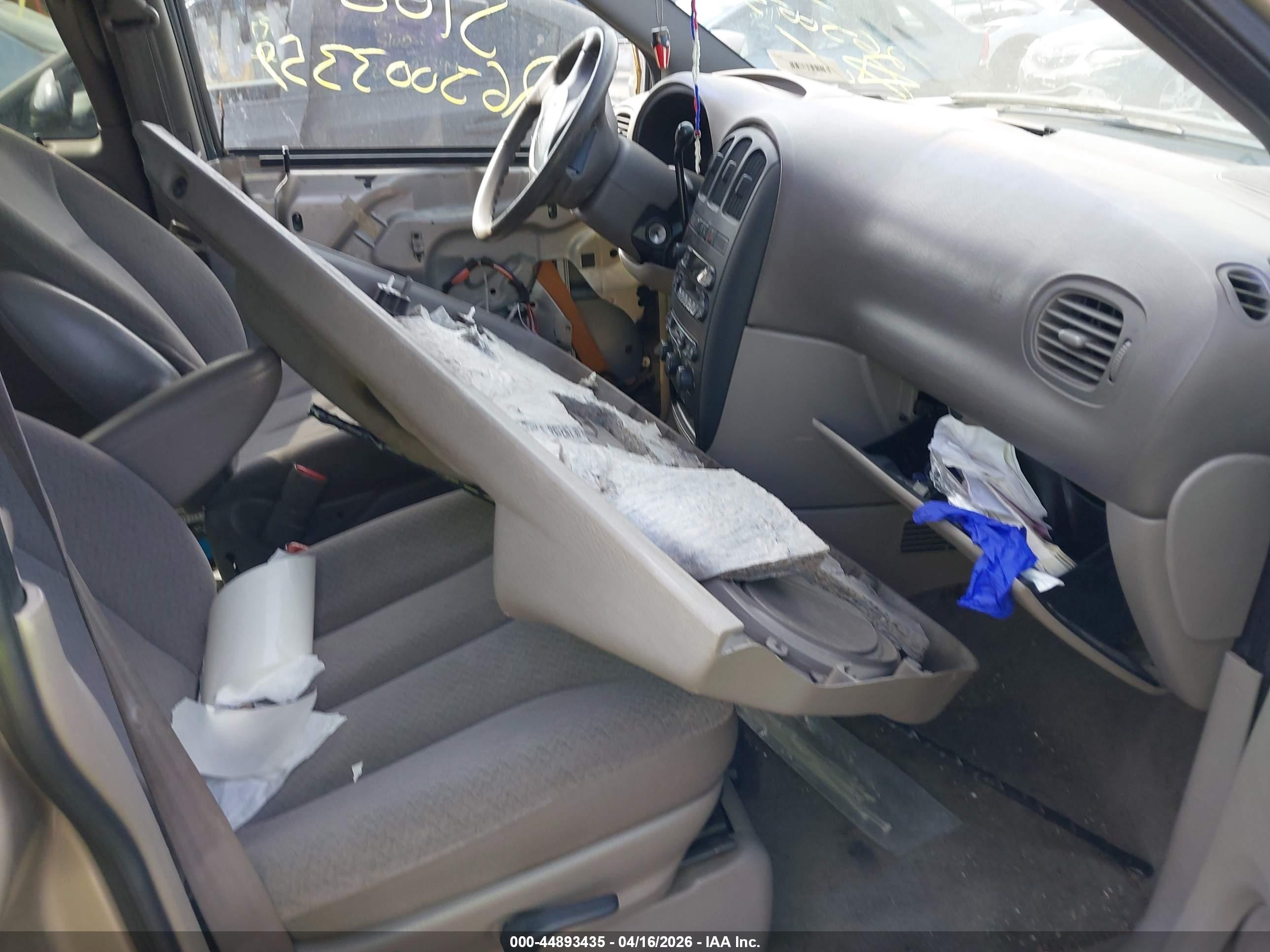 DODGE GRAND image 5