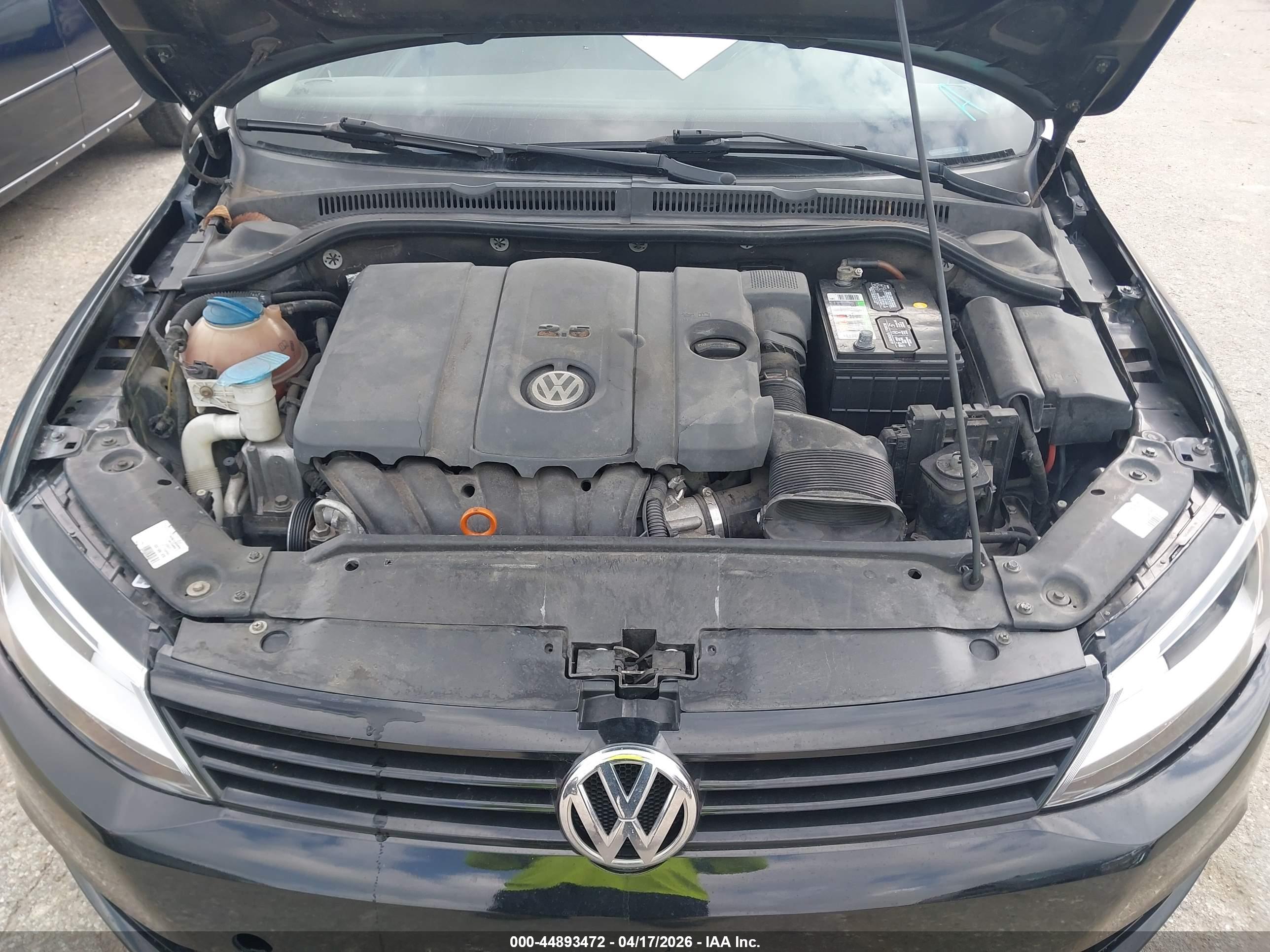 VOLKSWAGEN JETTA image 10
