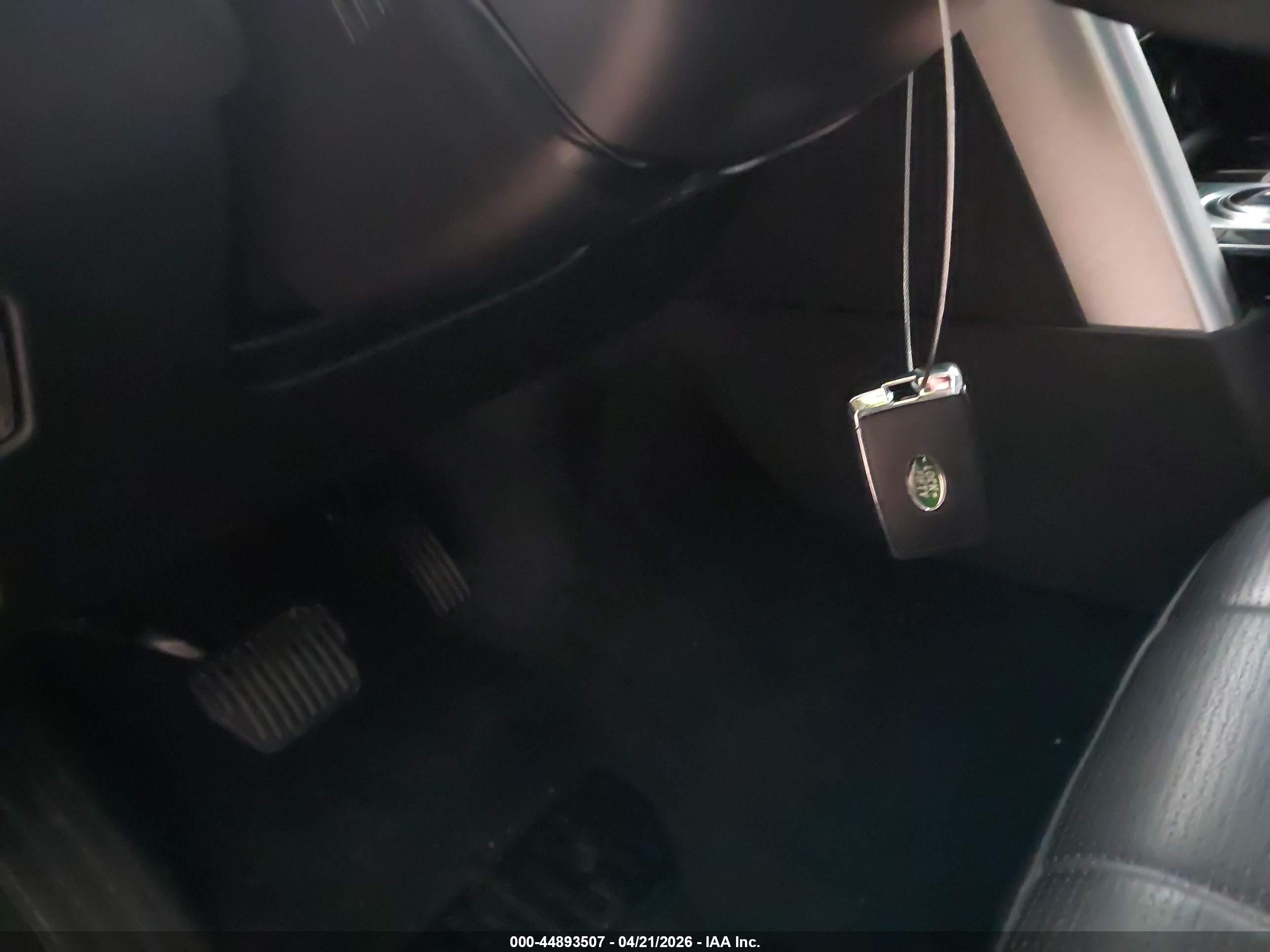 LAND ROVER image 11