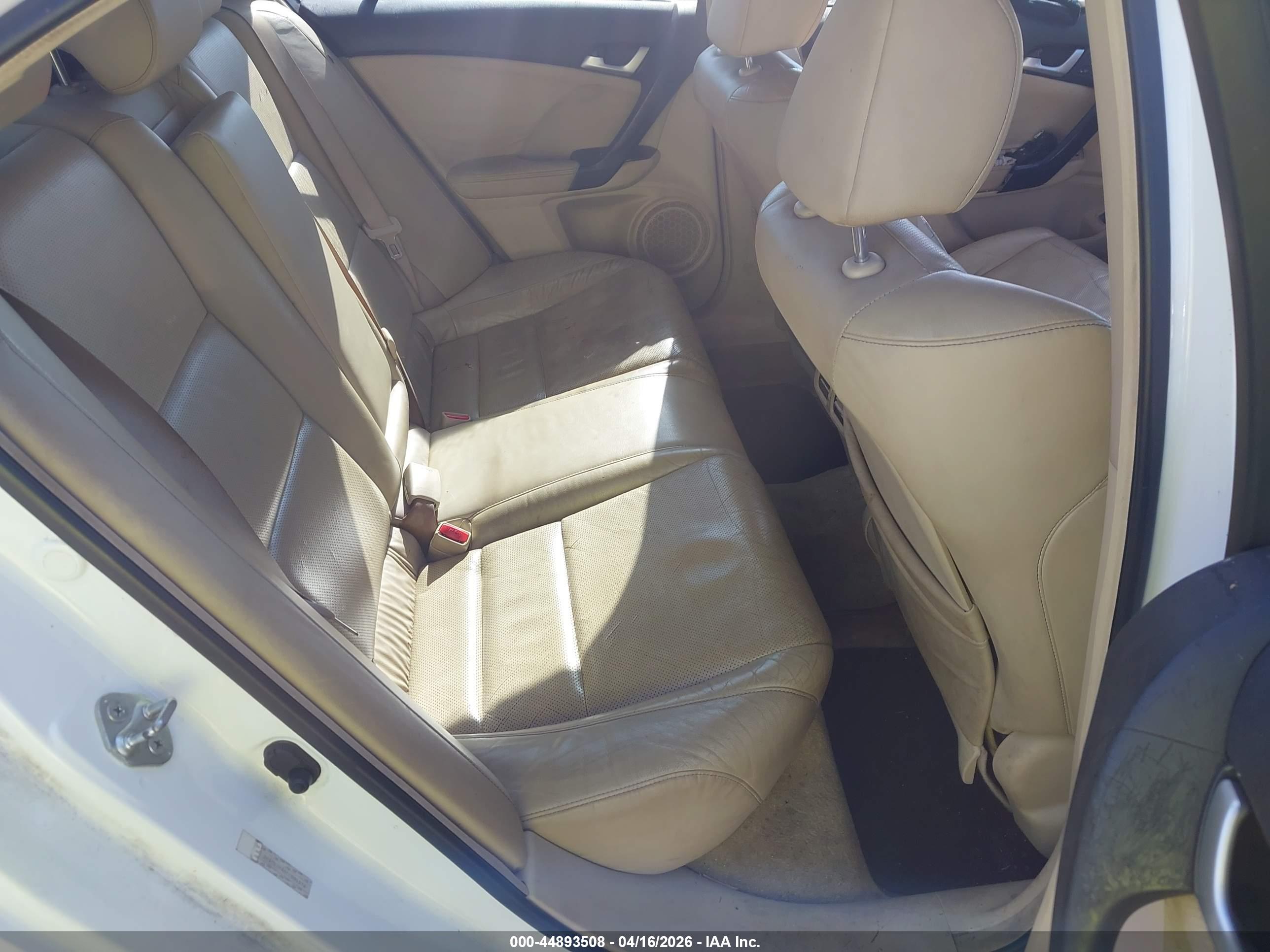 ACURA TSX image 8