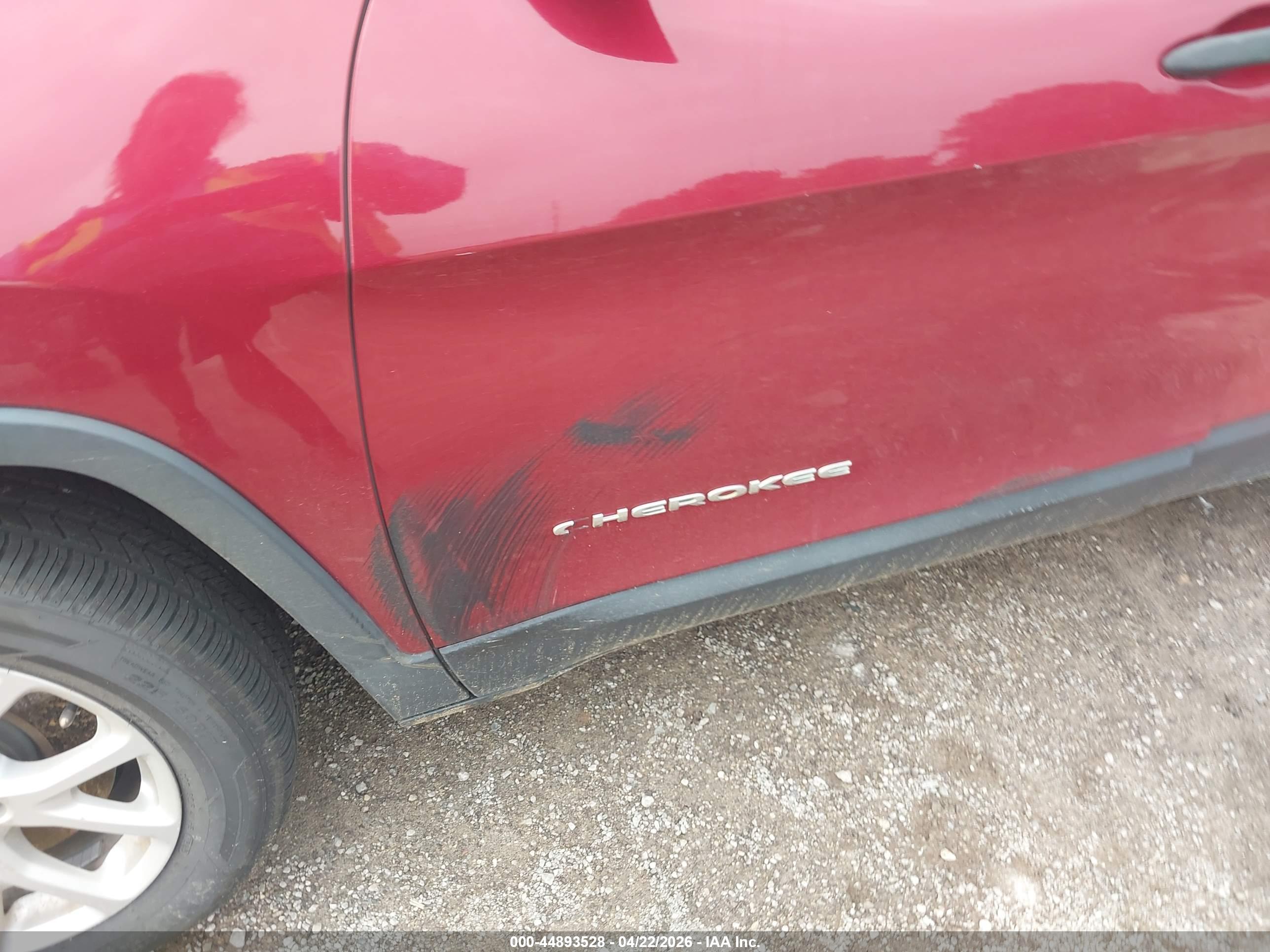 JEEP CHEROKEE image 6