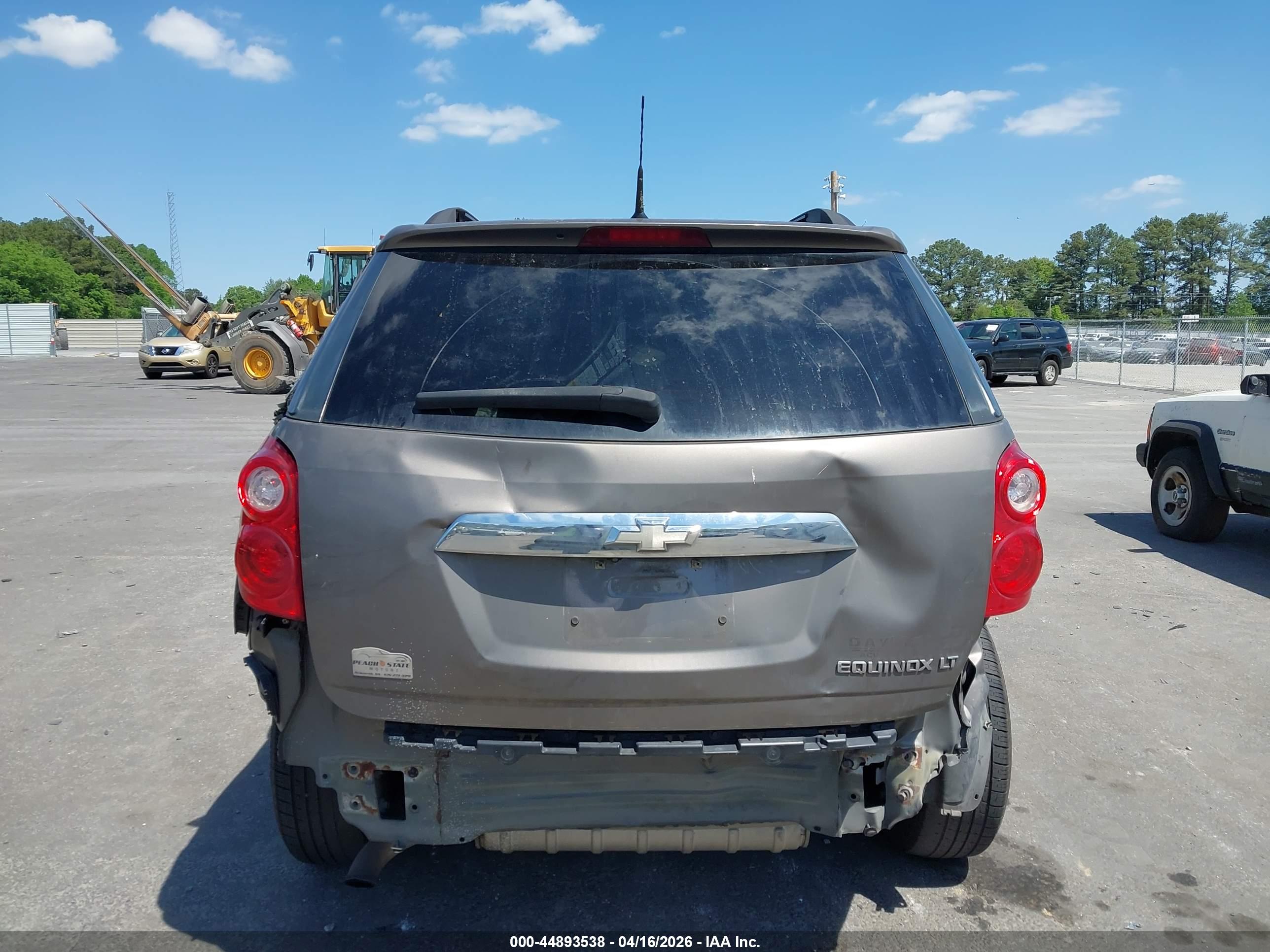 CHEVROLET EQUINOX image 6