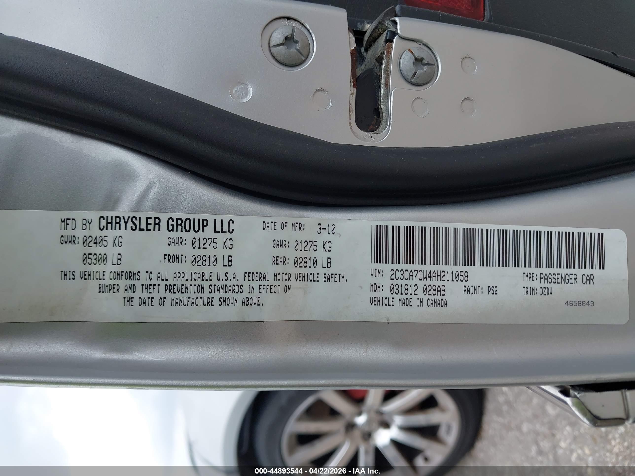 CHRYSLER 300C image 9