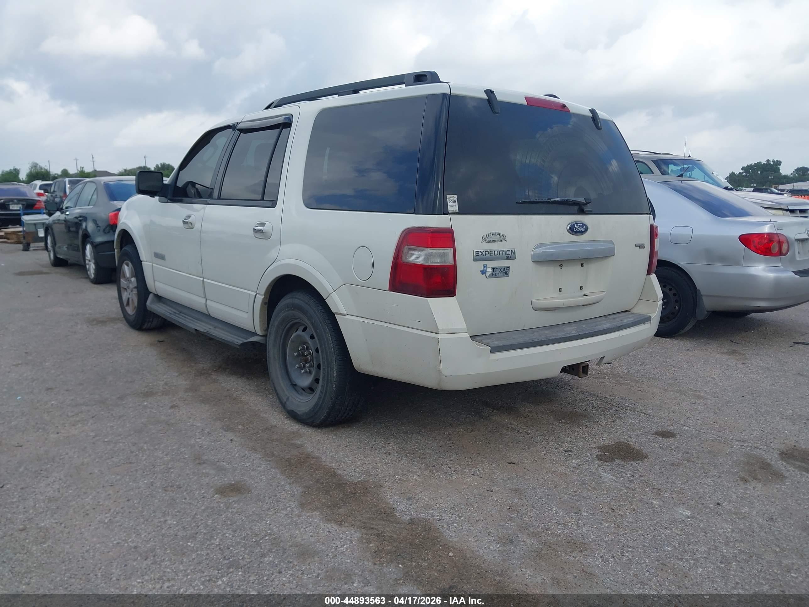 FORD EXPEDITION image 3