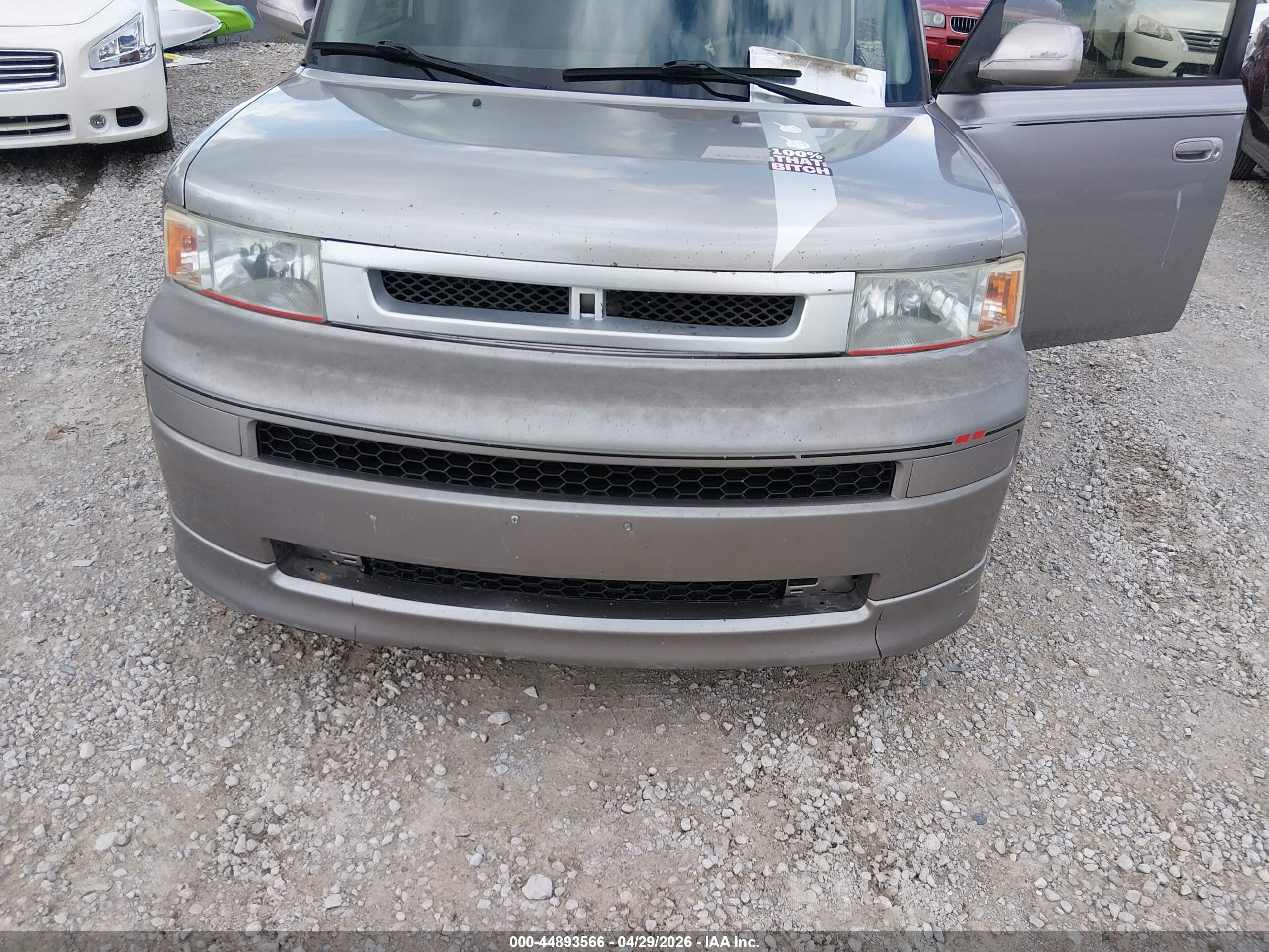 SCION XB image 6