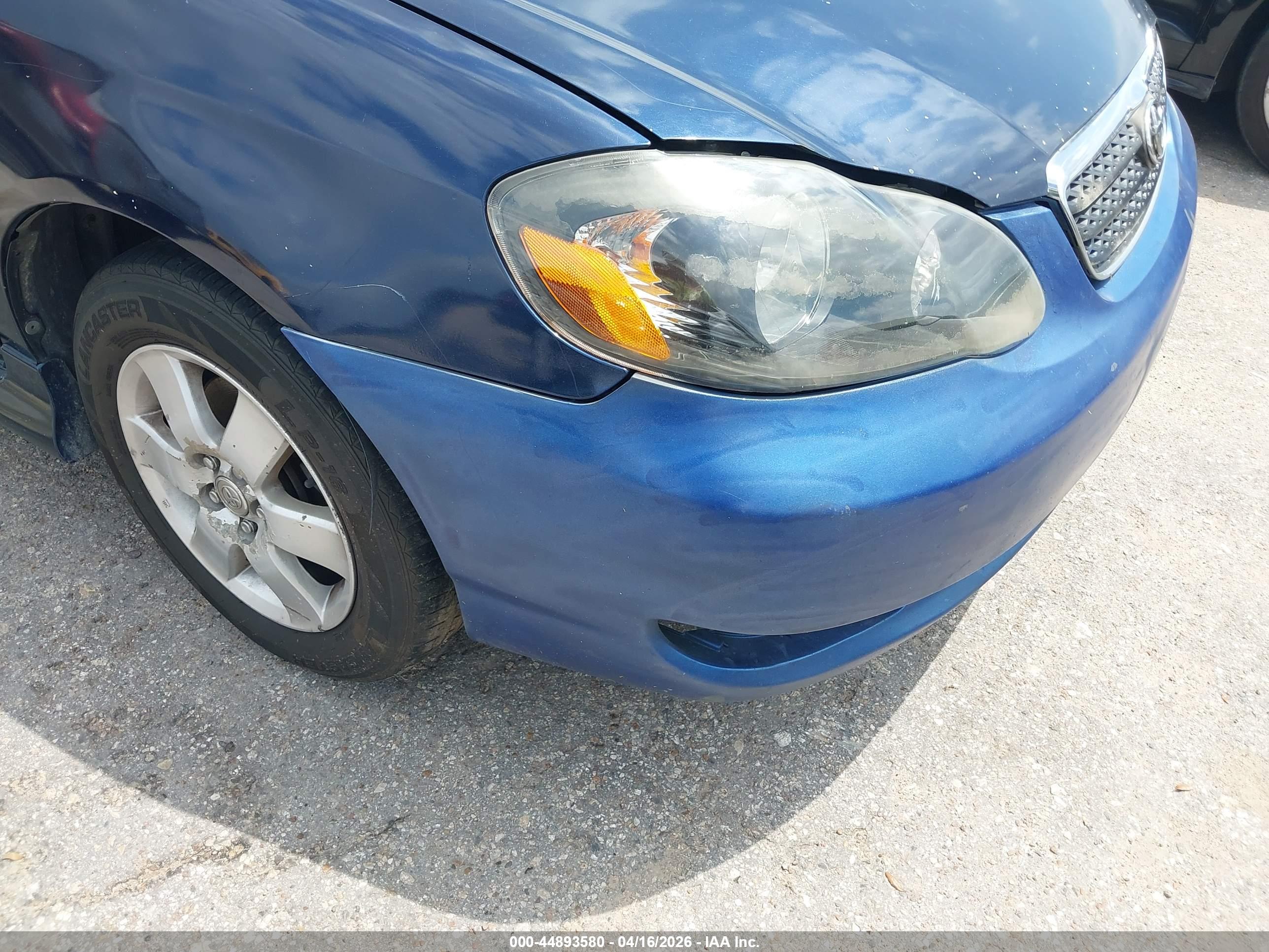 TOYOTA COROLLA image 6