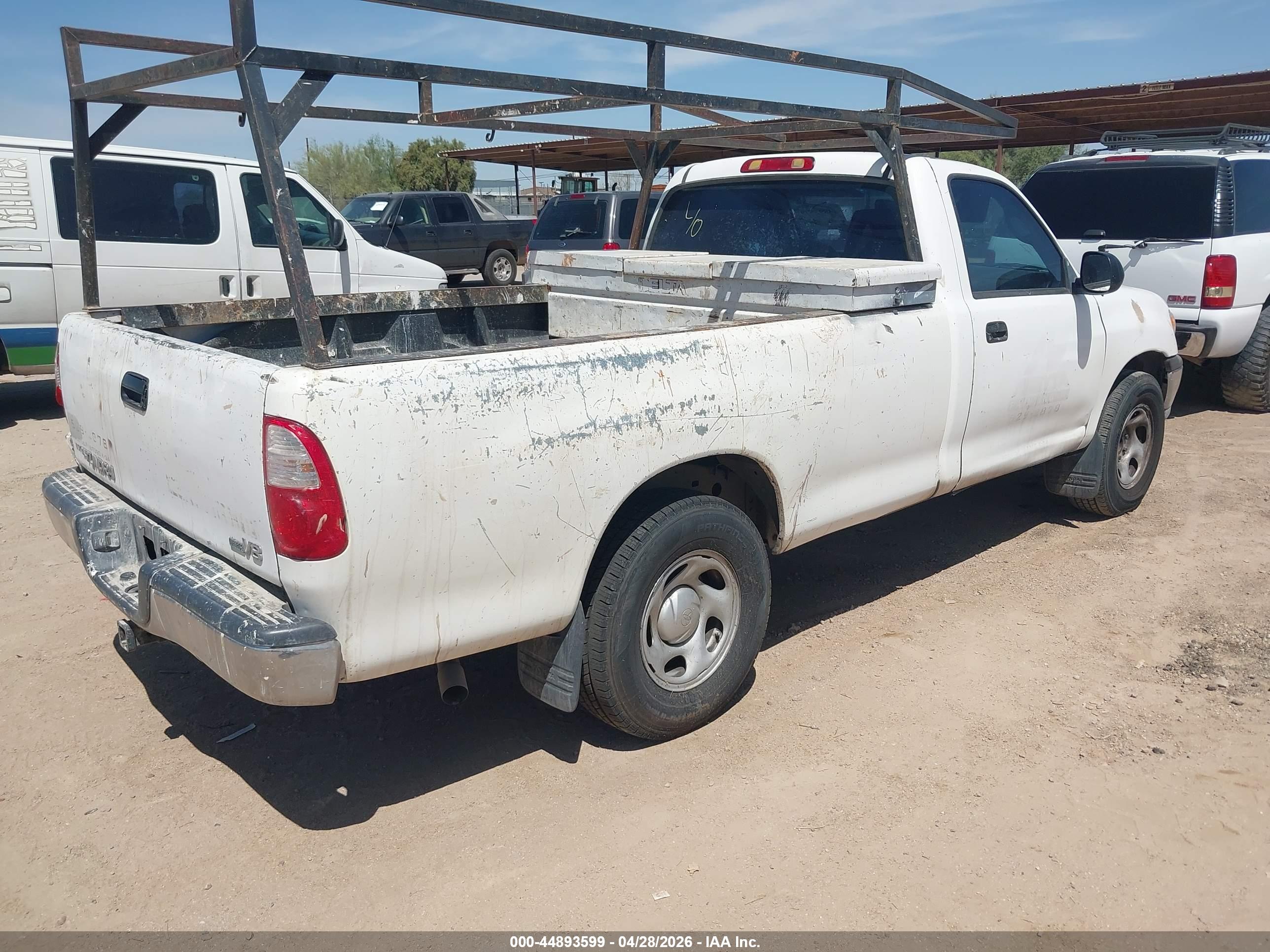 TOYOTA TUNDRA image 4