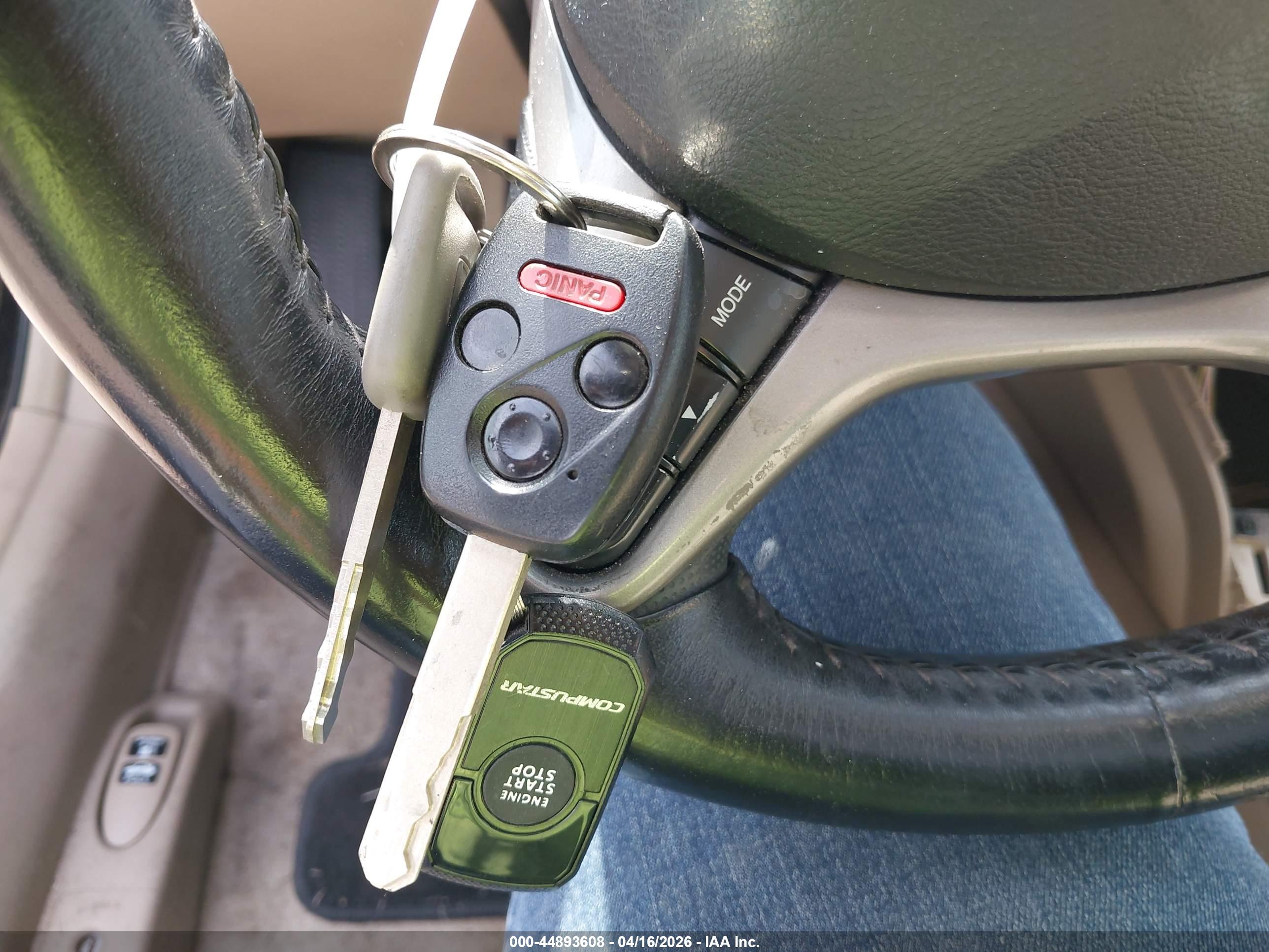 HONDA CIVIC image 11