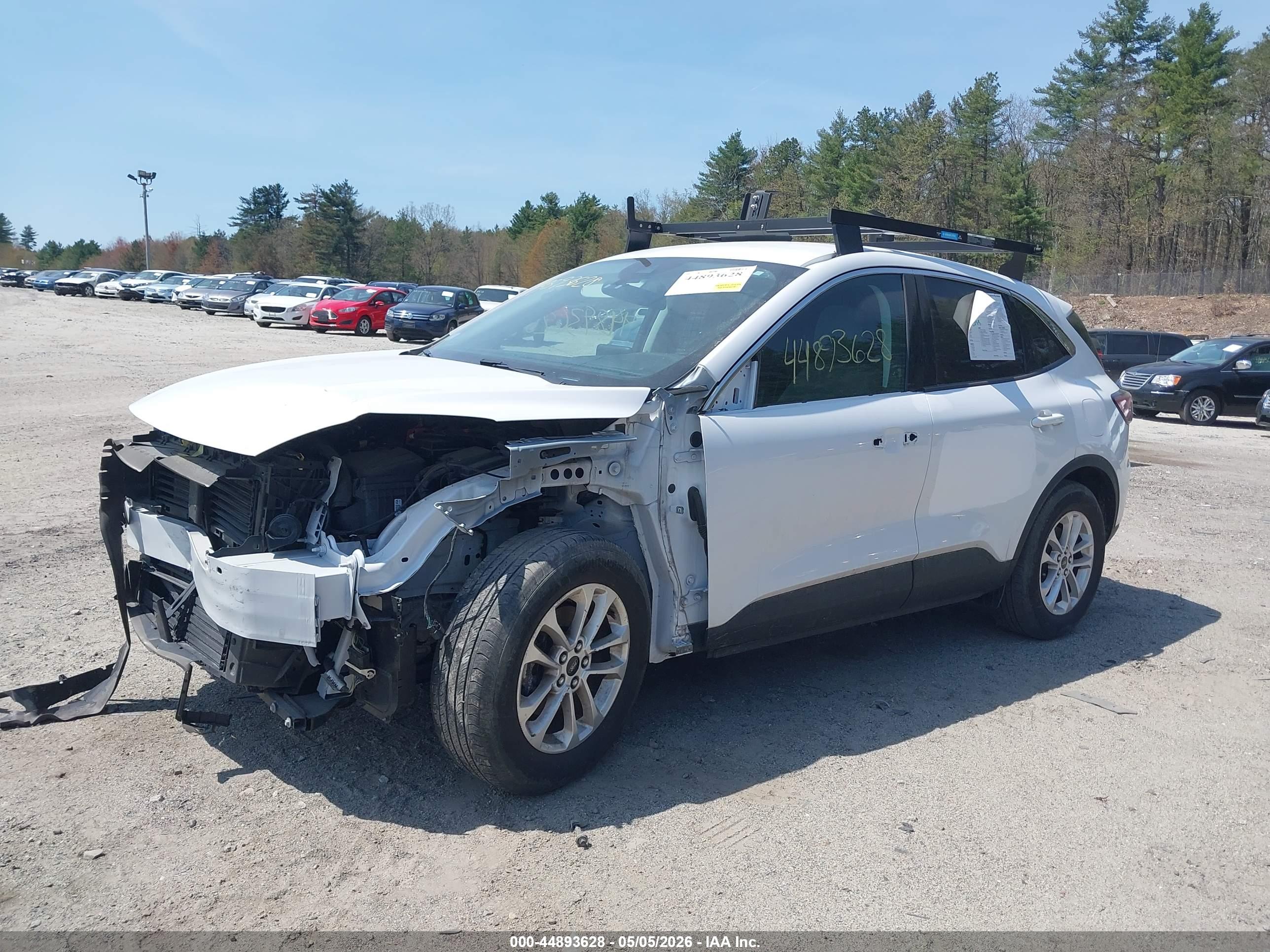 FORD ESCAPE image 2