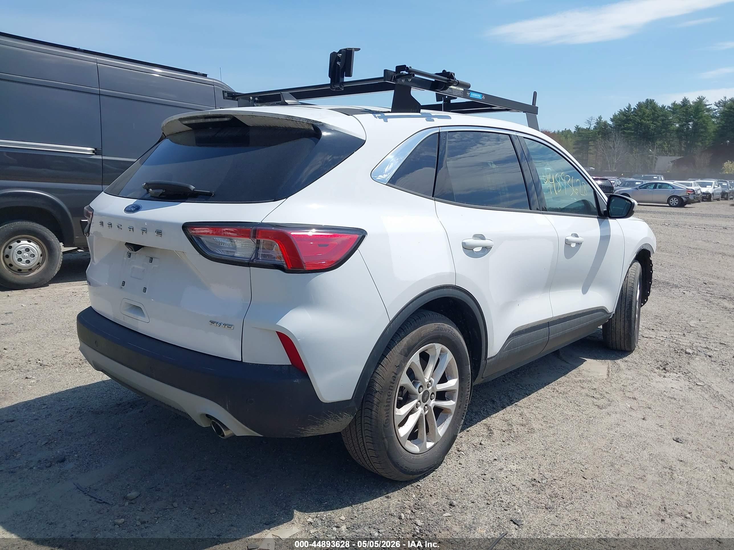 FORD ESCAPE image 4