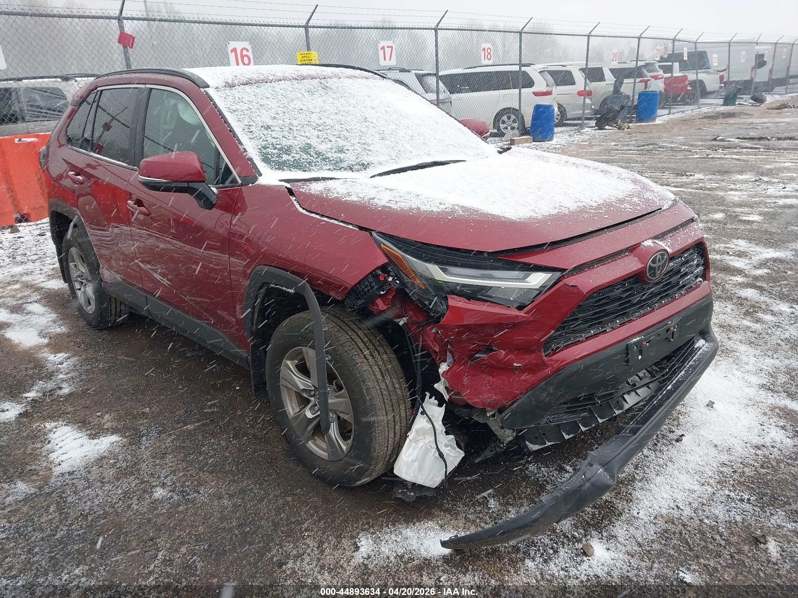 TOYOTA RAV4 image 6