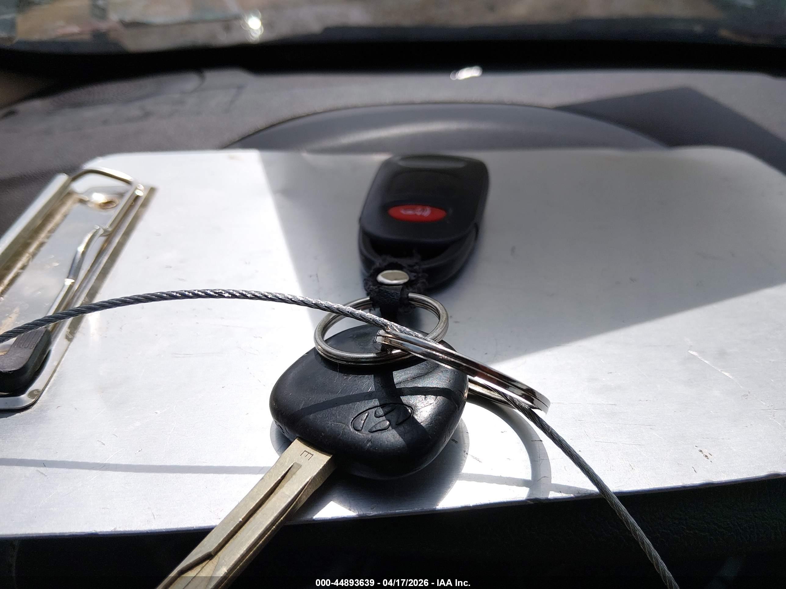 HYUNDAI SONATA image 11